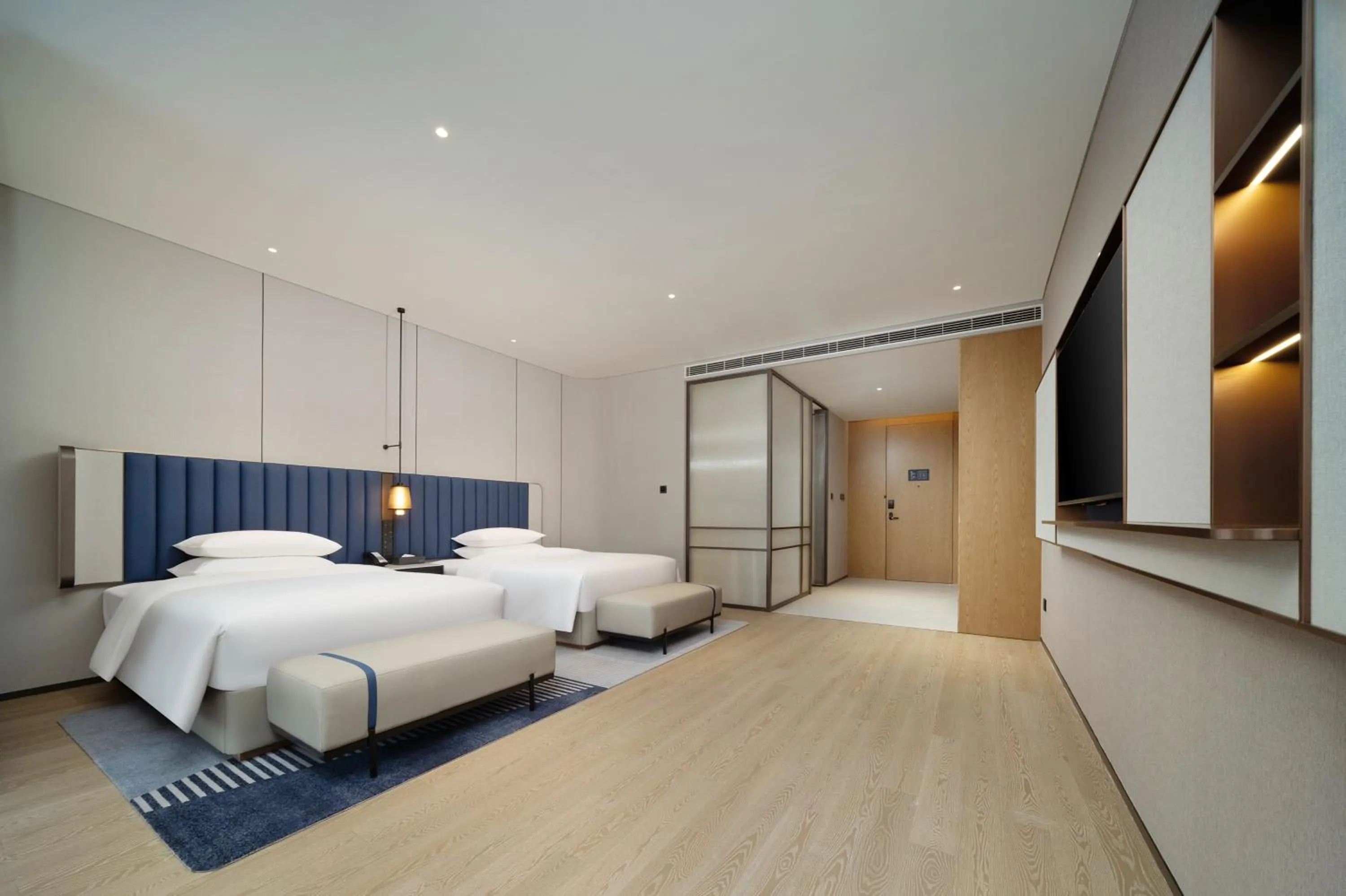 Photo of the whole room, Bed in Novotel Chengdu Lige