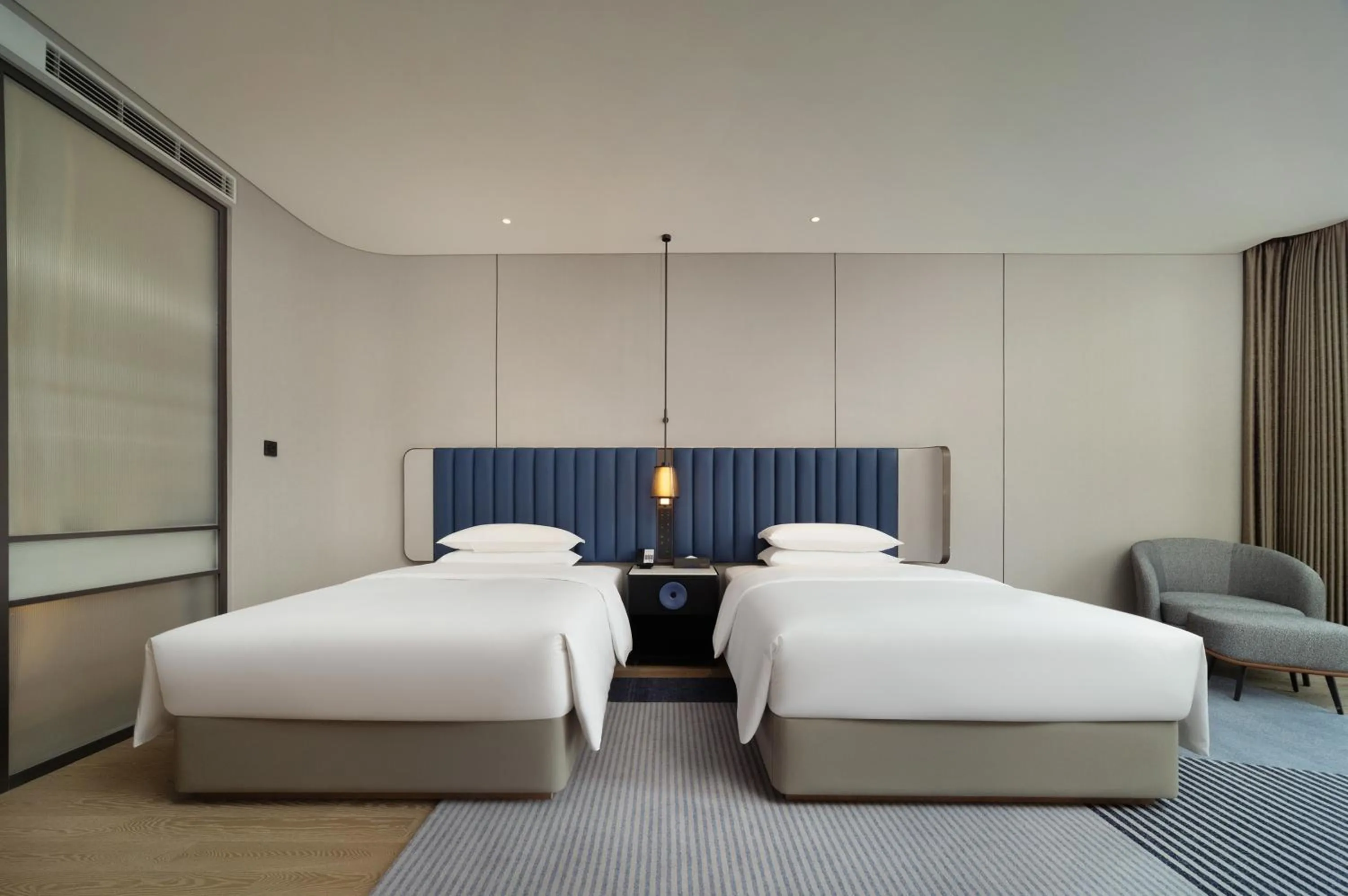 Bedroom, Bed in Novotel Chengdu Lige