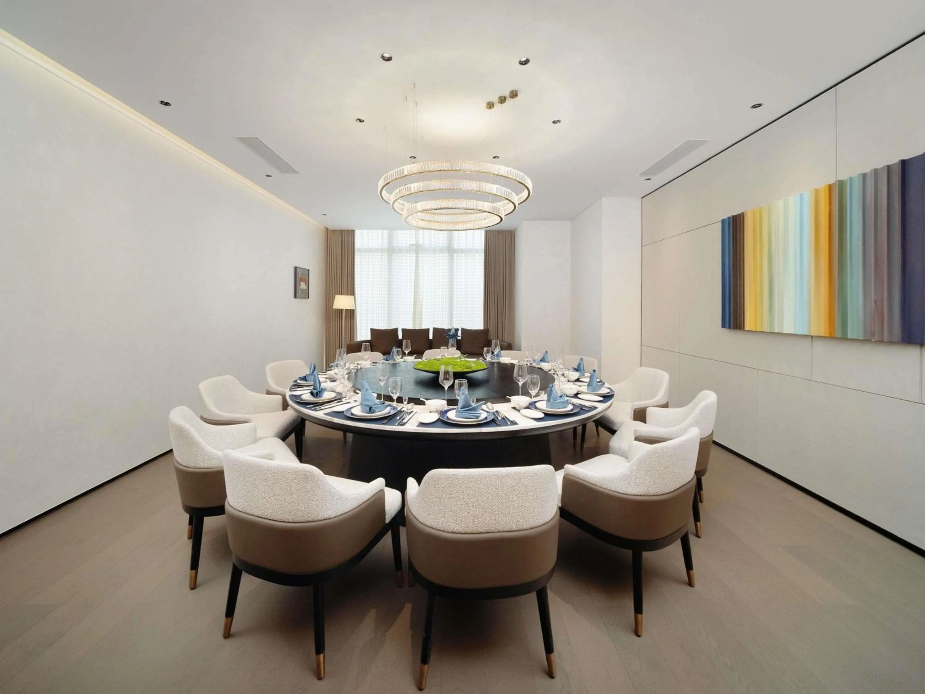 Restaurant/places to eat in Novotel Chengdu Lige