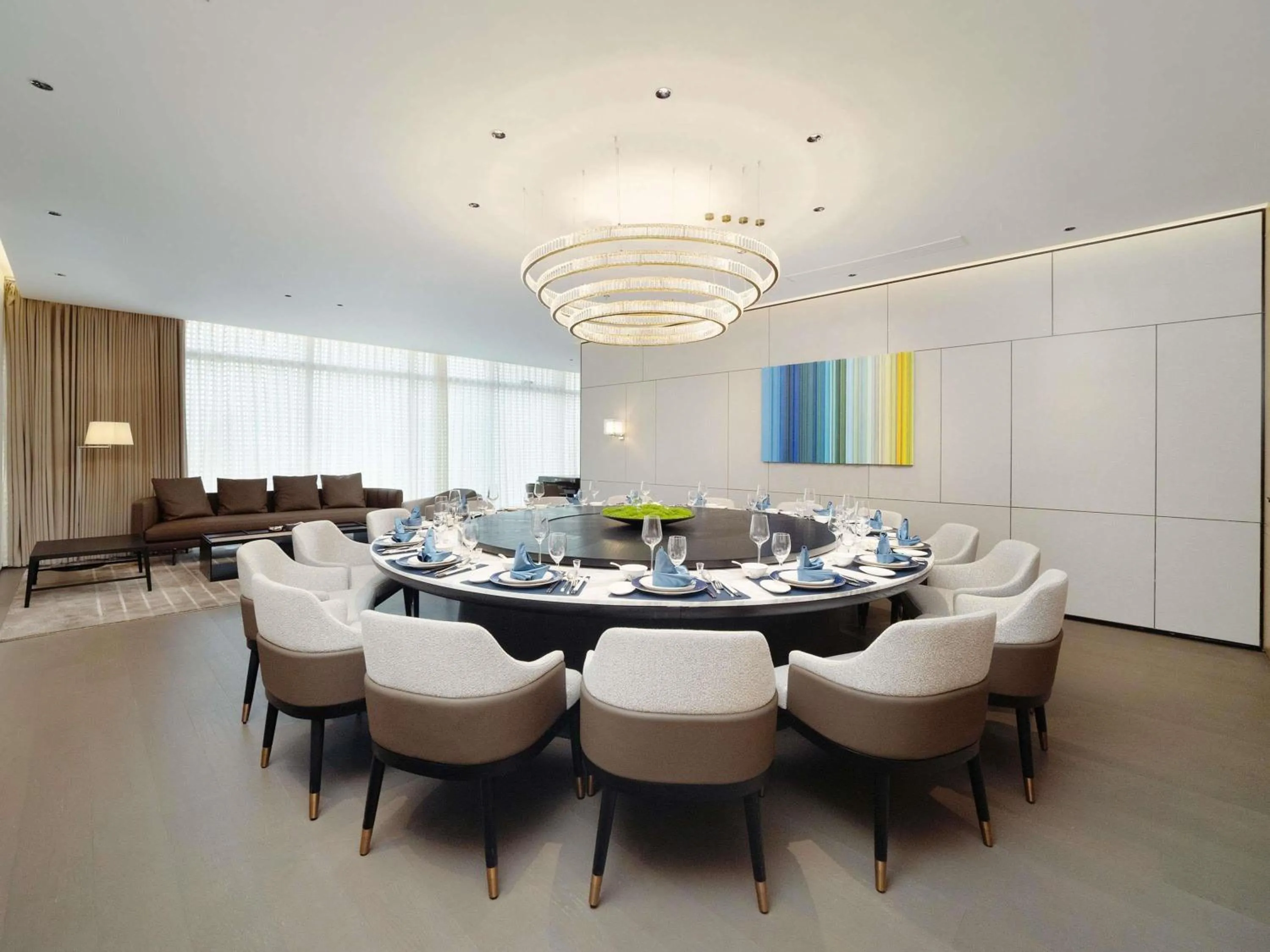 Restaurant/places to eat in Novotel Chengdu Lige