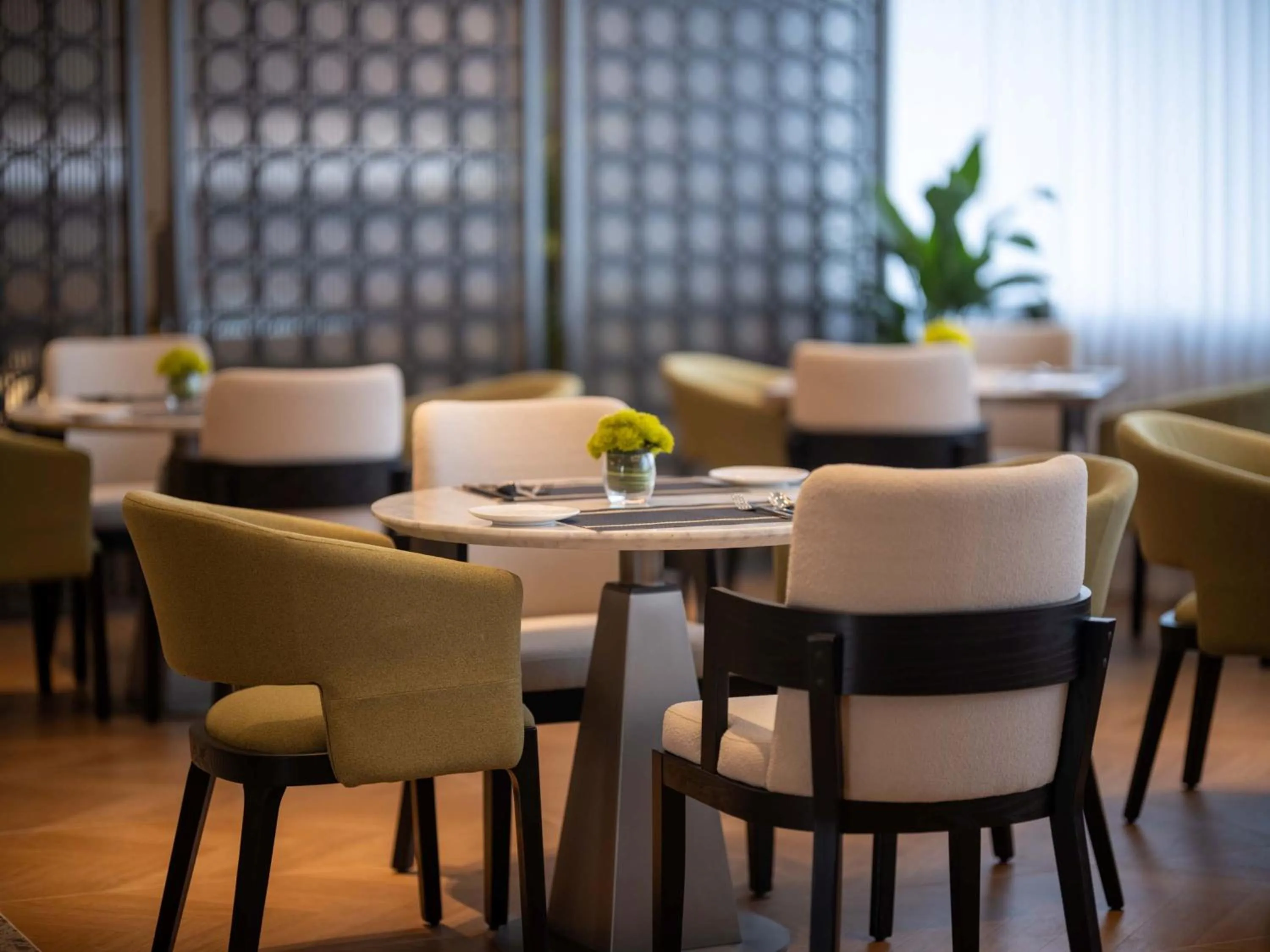 Restaurant/places to eat in Holiday Inn Guilin Qixing by IHG