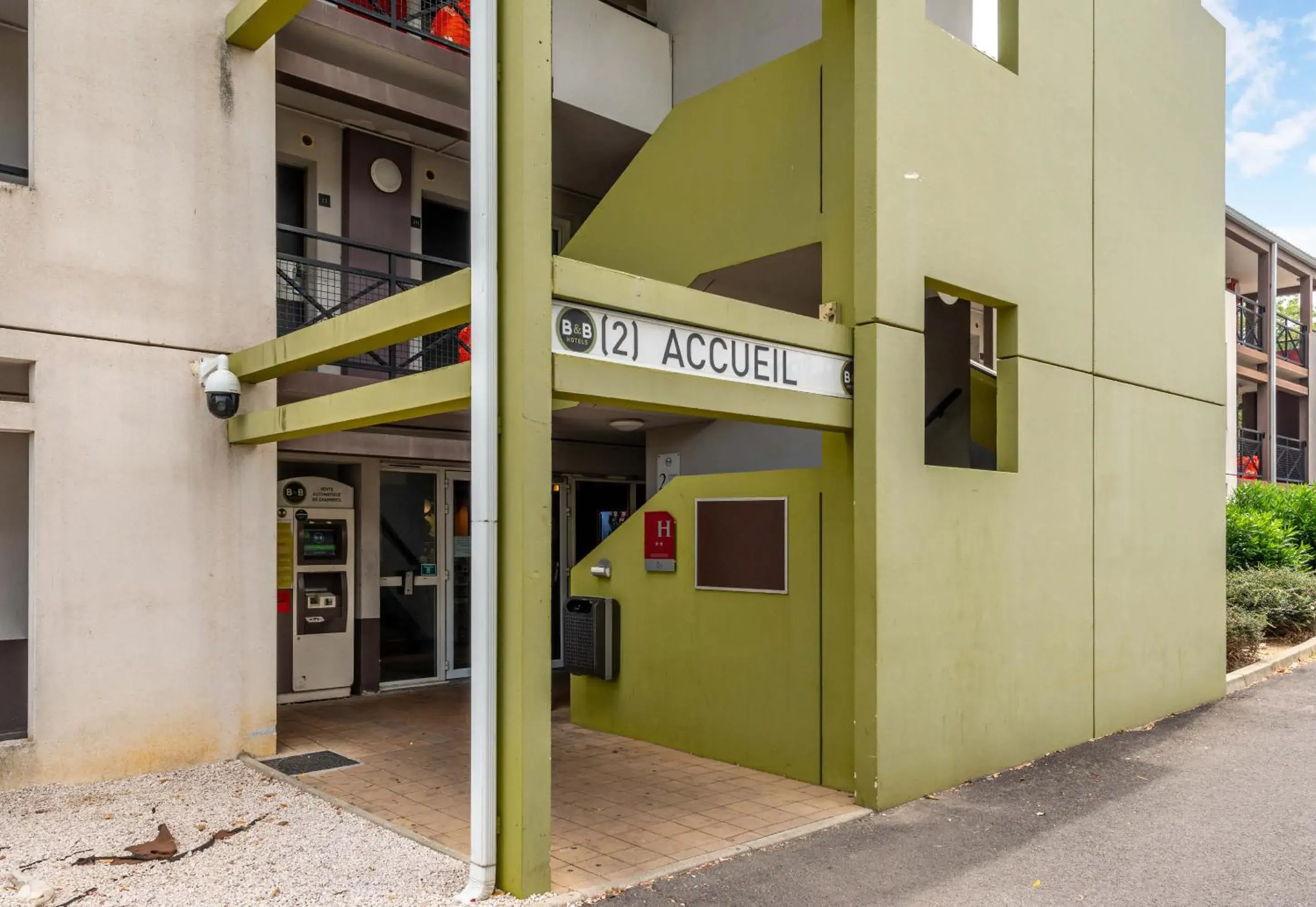 Facade/entrance in B&B HOTEL Montpellier 2 Facade/entrance in B&B HOTEL Montpellier 2