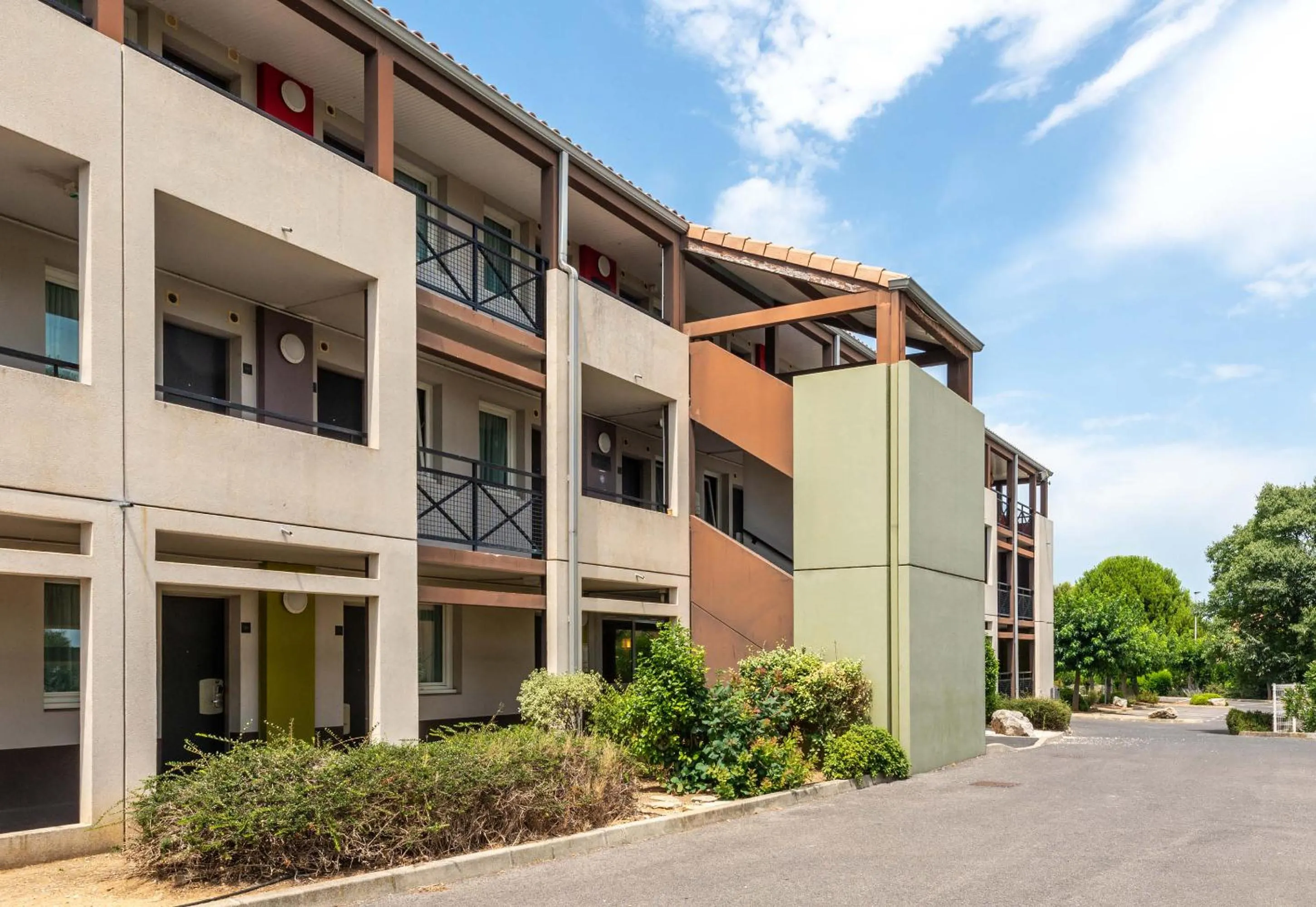 Property building in B&B HOTEL Montpellier 2