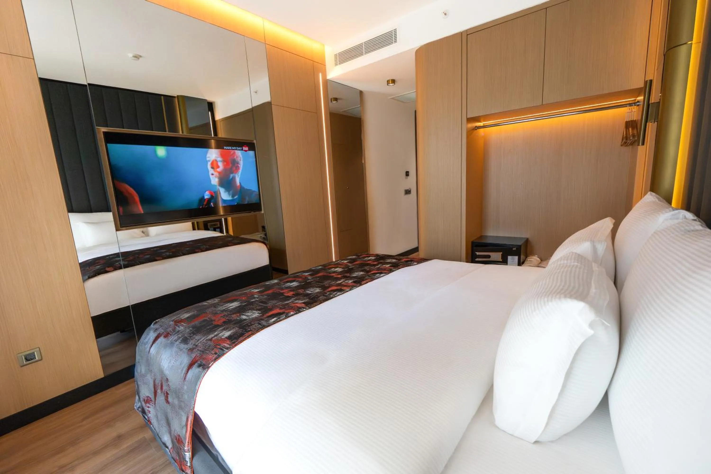 Bed in The Marni Hotel - Adults Only 12 Plus