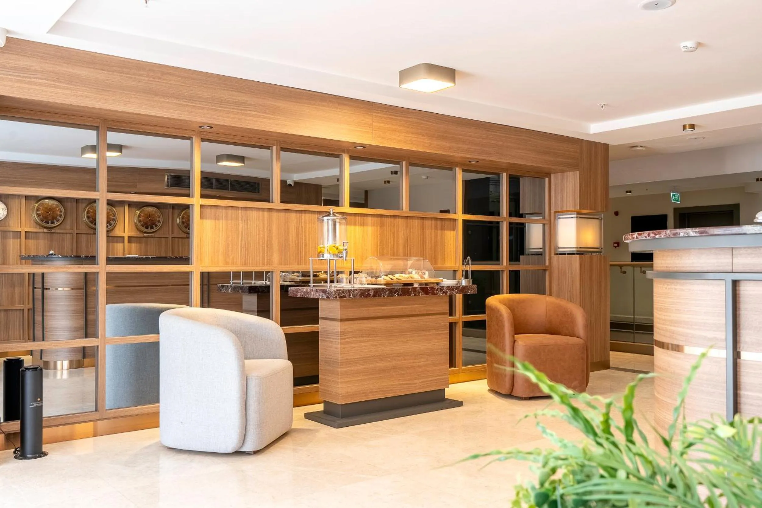 Food and drinks in The Marni Hotel - Adults Only 12 Plus