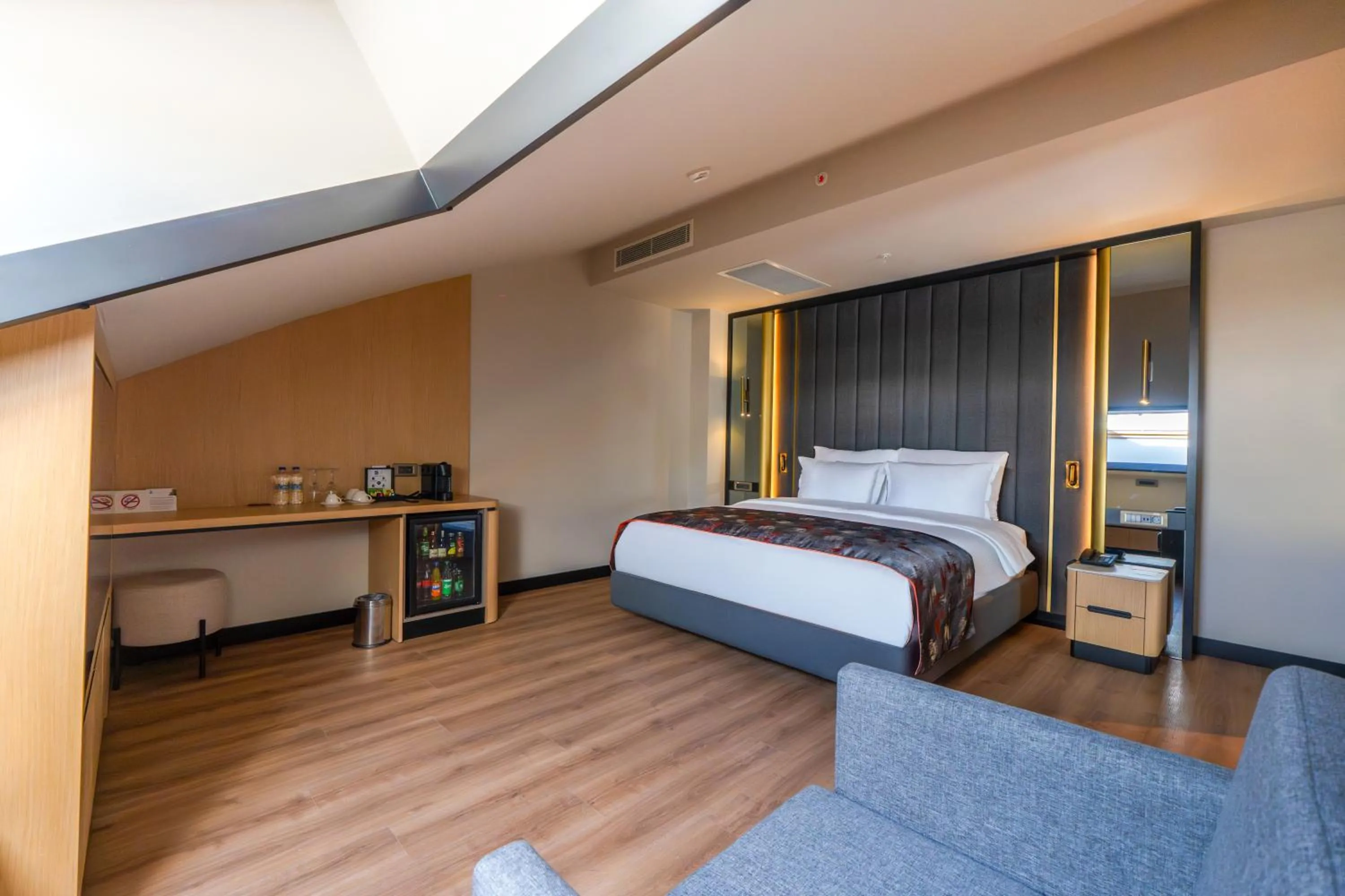 Bed in The Marni Hotel - Adults Only 12 Plus