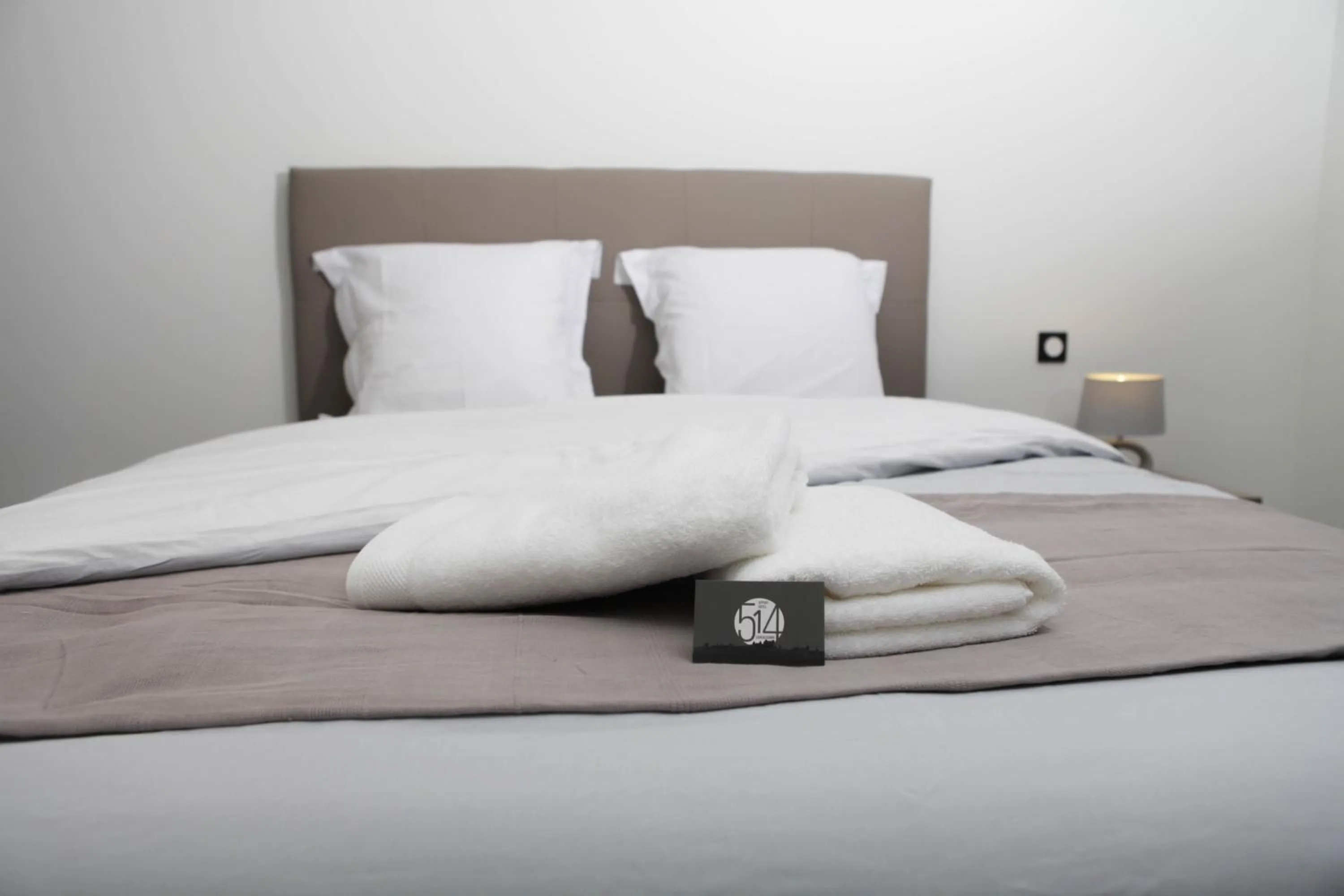 Bed in 514 Appart Hotel