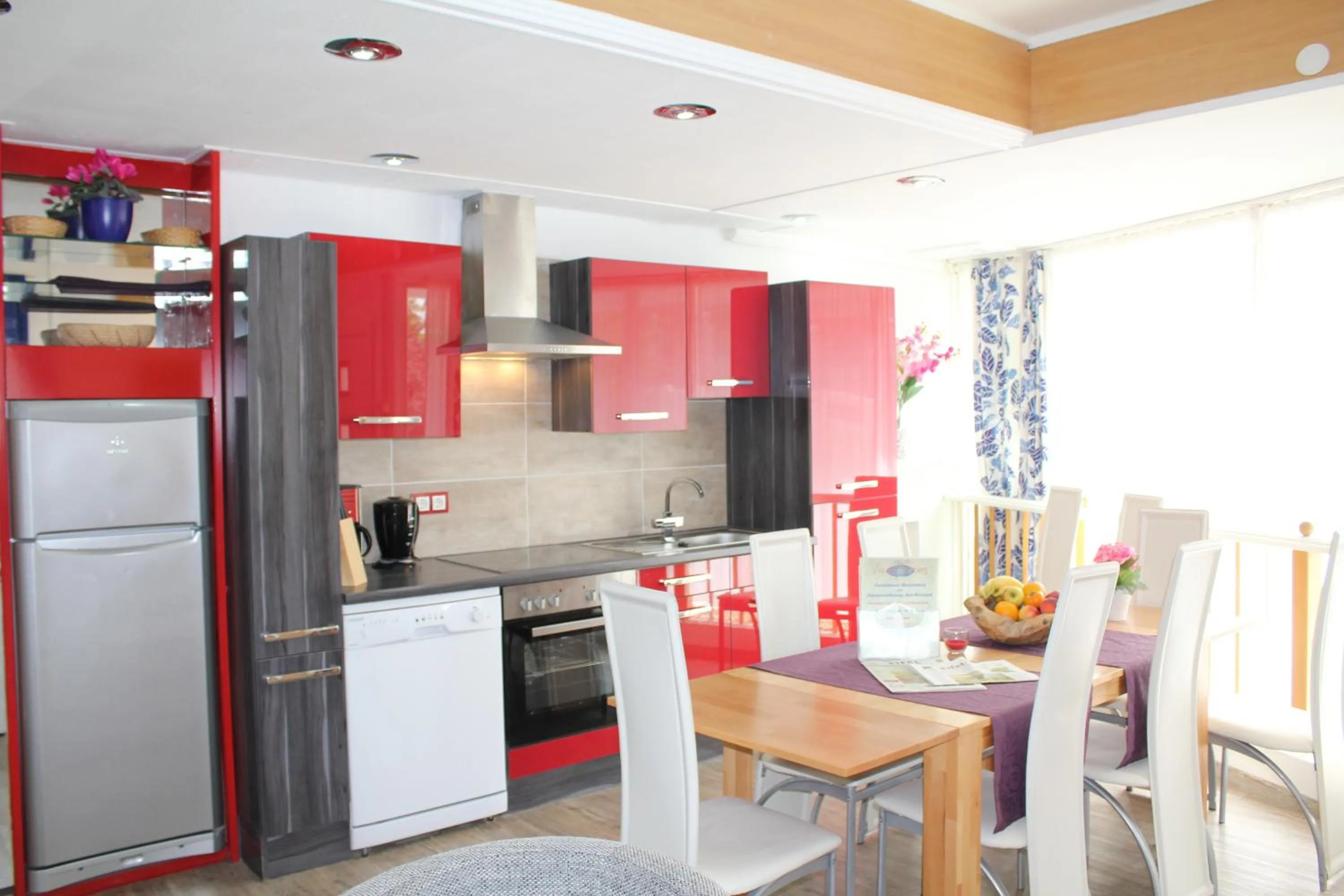 Kitchen or kitchenette in City Ferienhaus Vulkaneifel