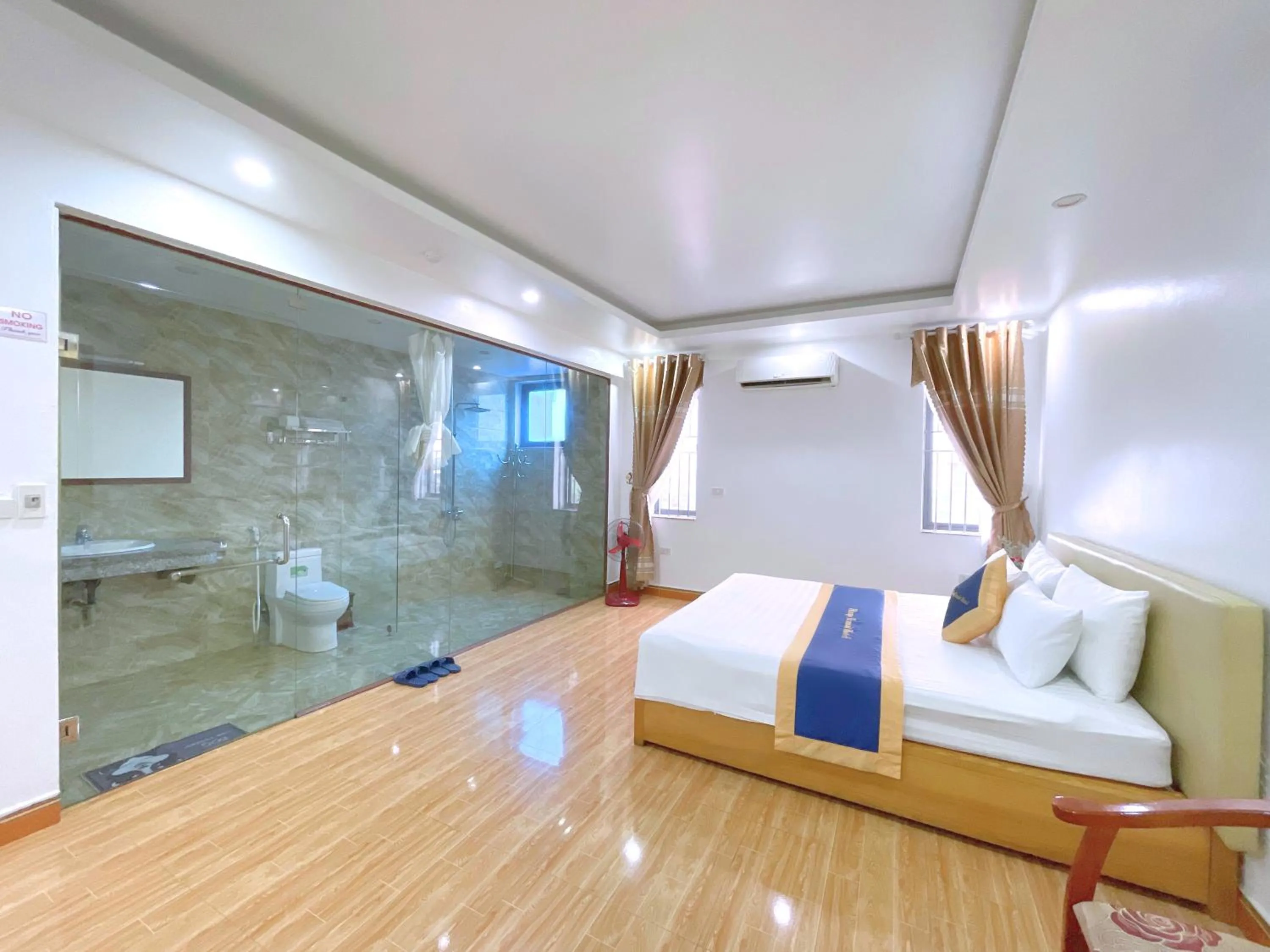Bedroom, Bed in HAAP Transit Hotel