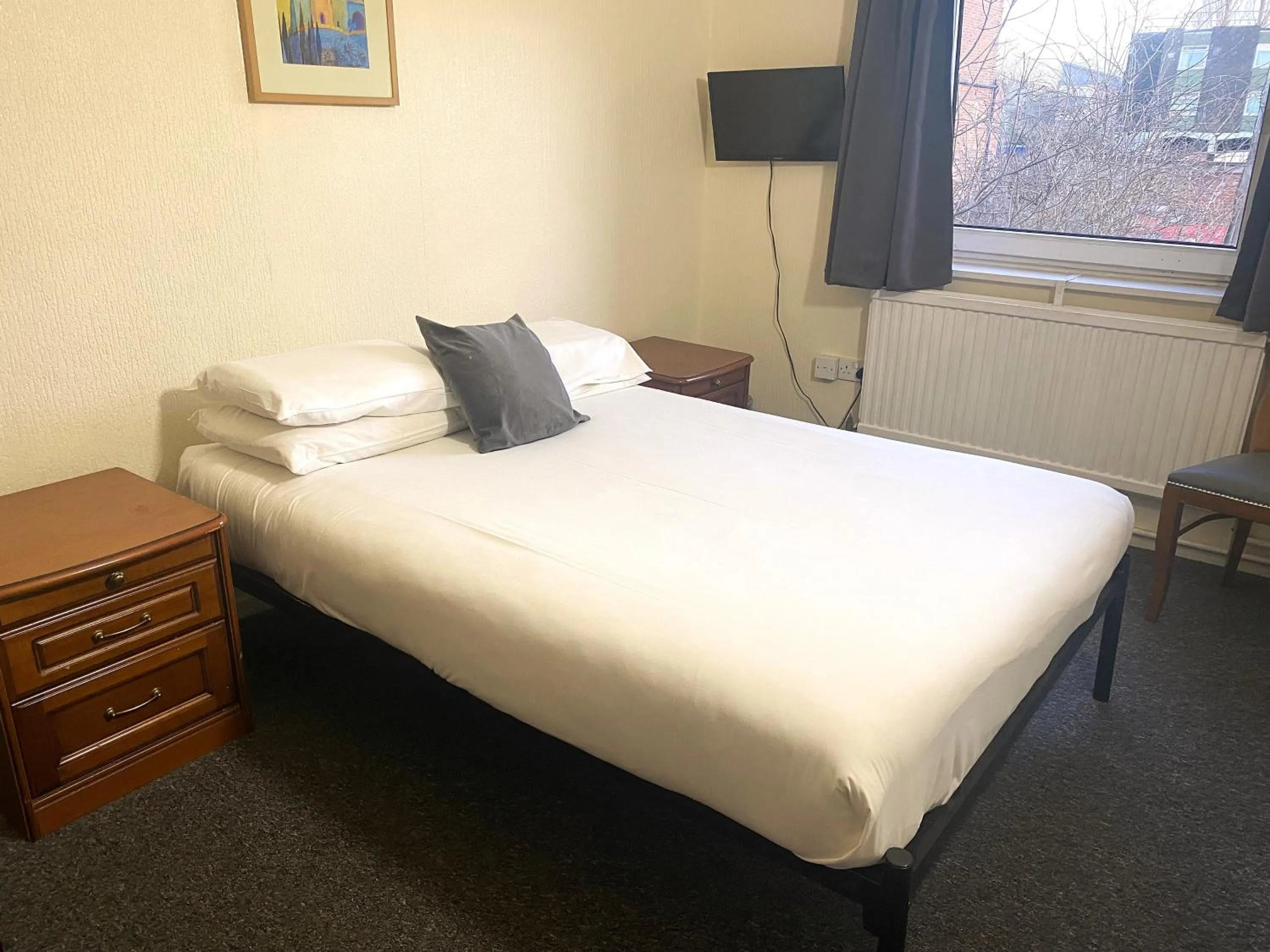 Bedroom, Bed in Hotel 346