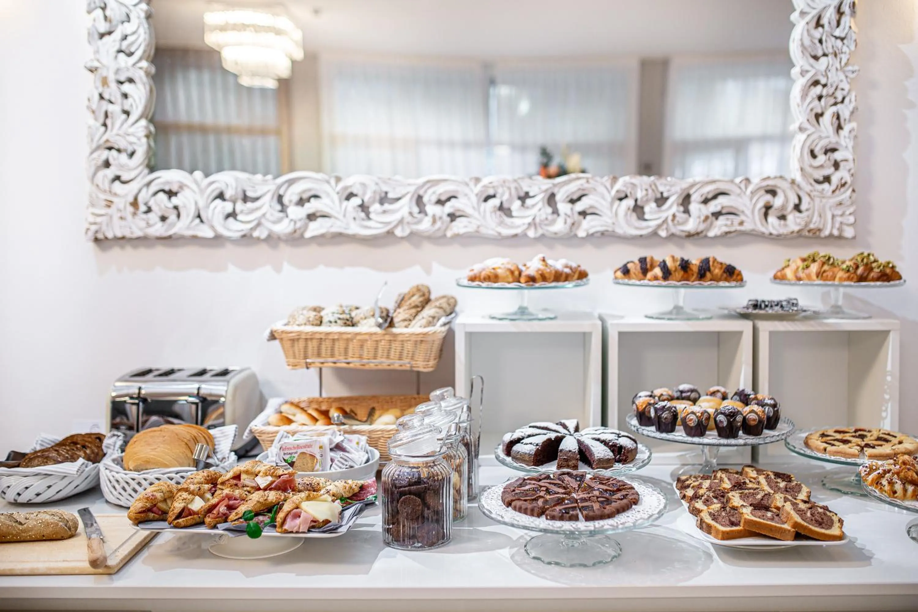 Buffet breakfast in Hotel Centrale