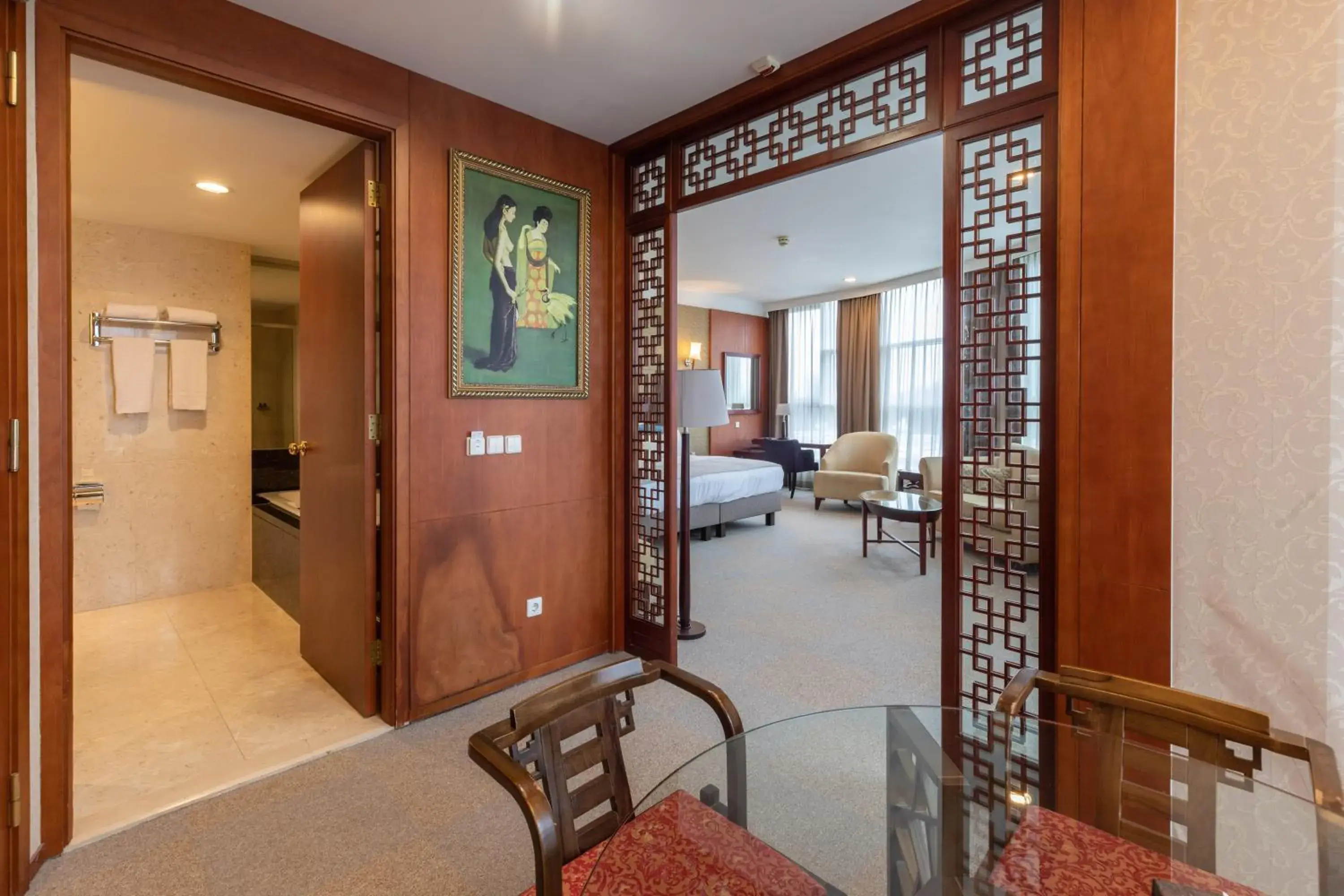 Executive Suite in Shanghai Hotel Holland Executive Suite in Shanghai Hotel Holland