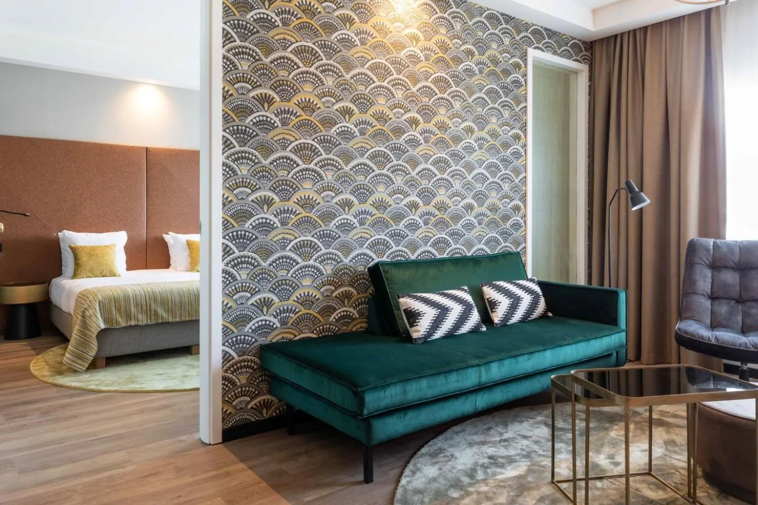 Bed in Shanghai Hotel Holland