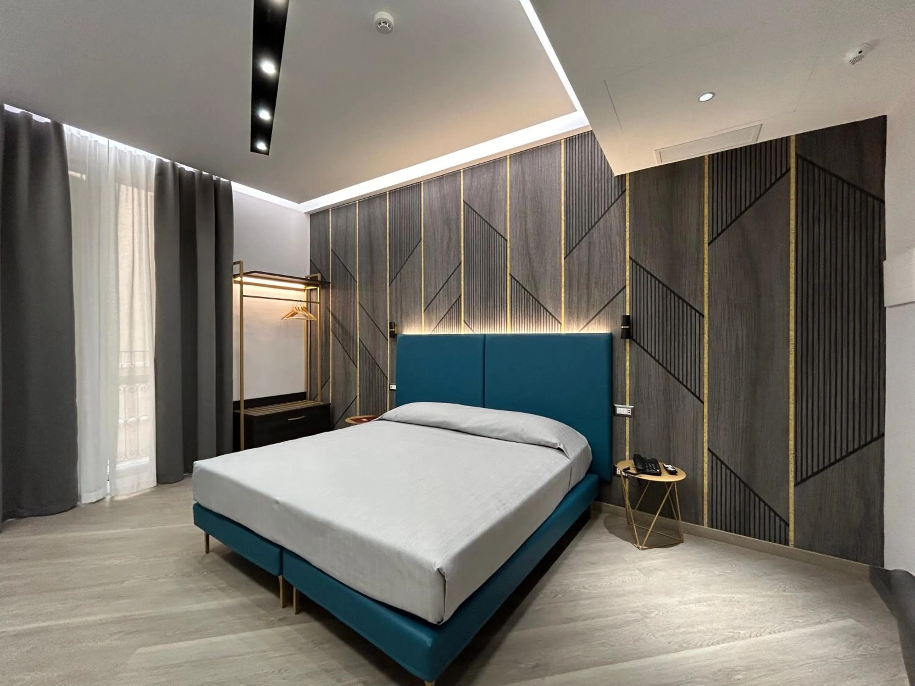 Bed in Hotel Contilia