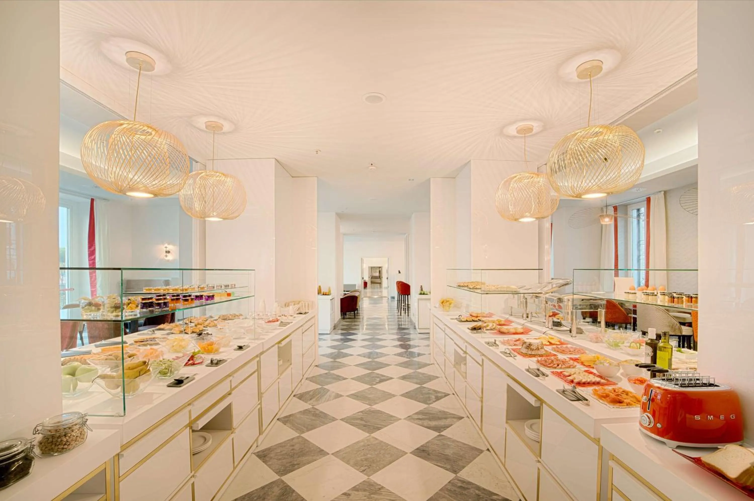 Restaurant/places to eat in NH Collection Palazzo Cinquecento