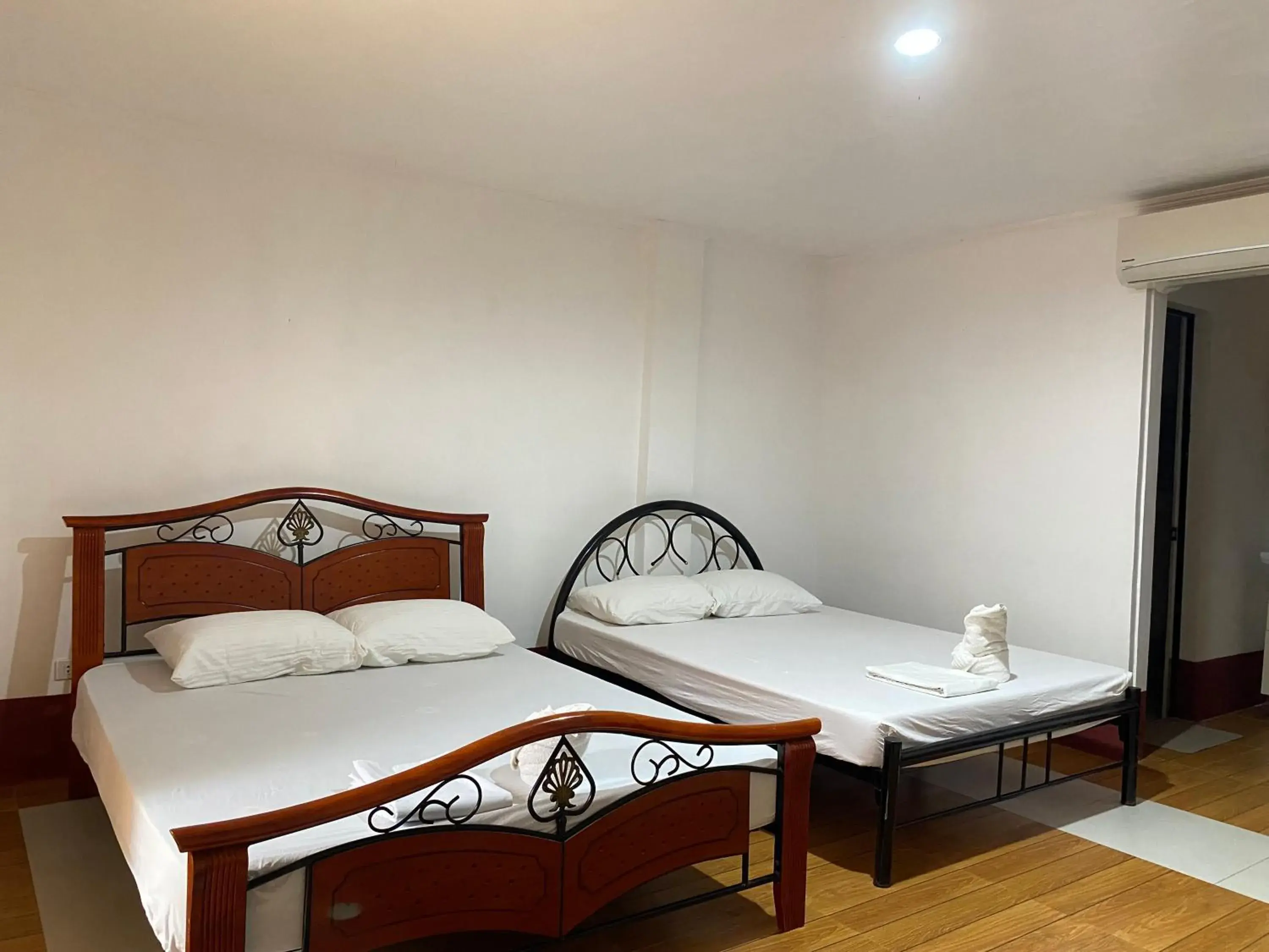 Standard Family Room in Alona Chrisah Apartelle Standard Family Room in Alona Chrisah Apartelle