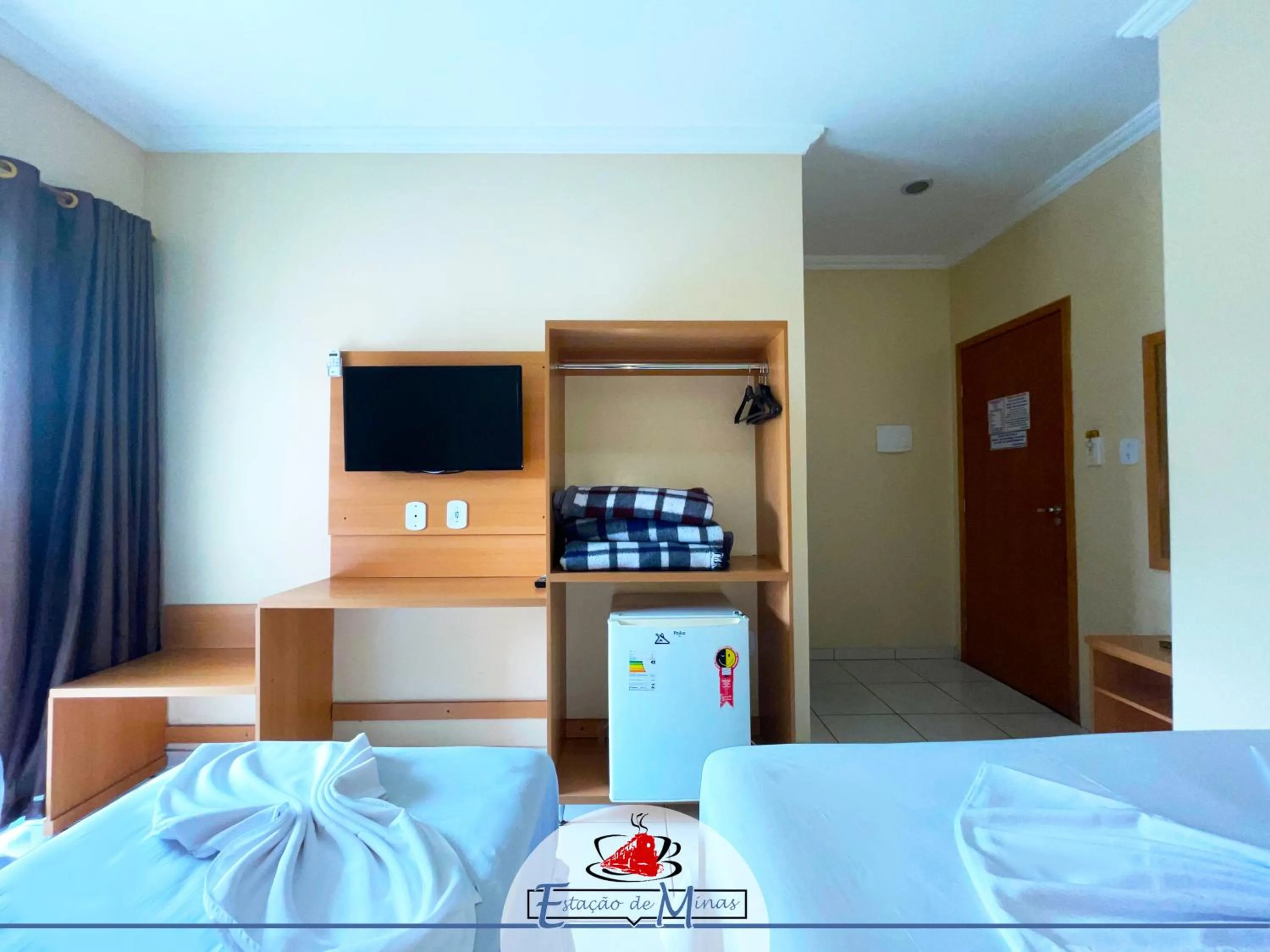 TV and multimedia, Bed in Hotel Estação de Minas