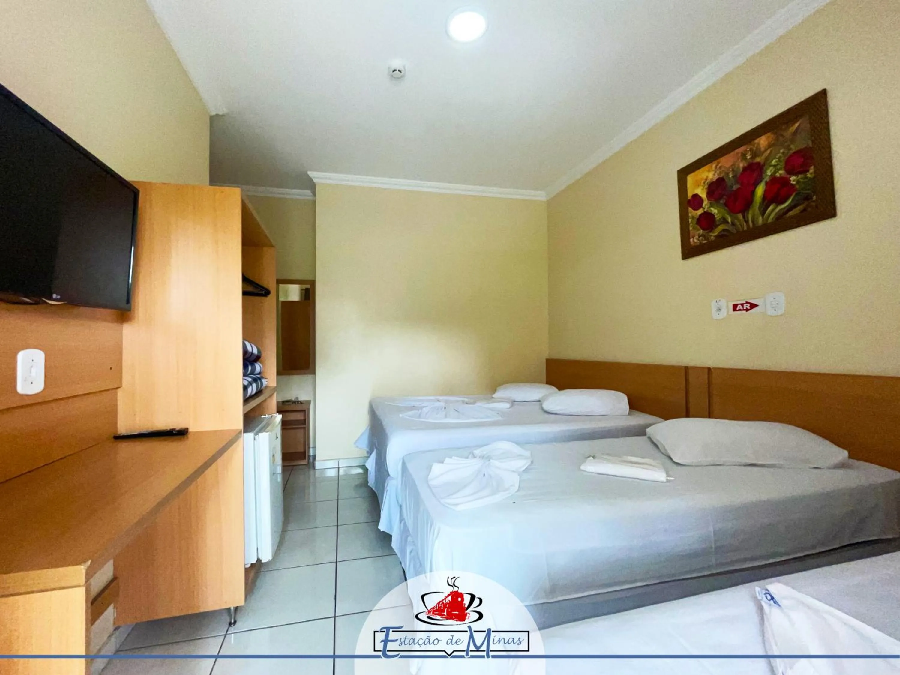 Bed in Hotel Estação de Minas