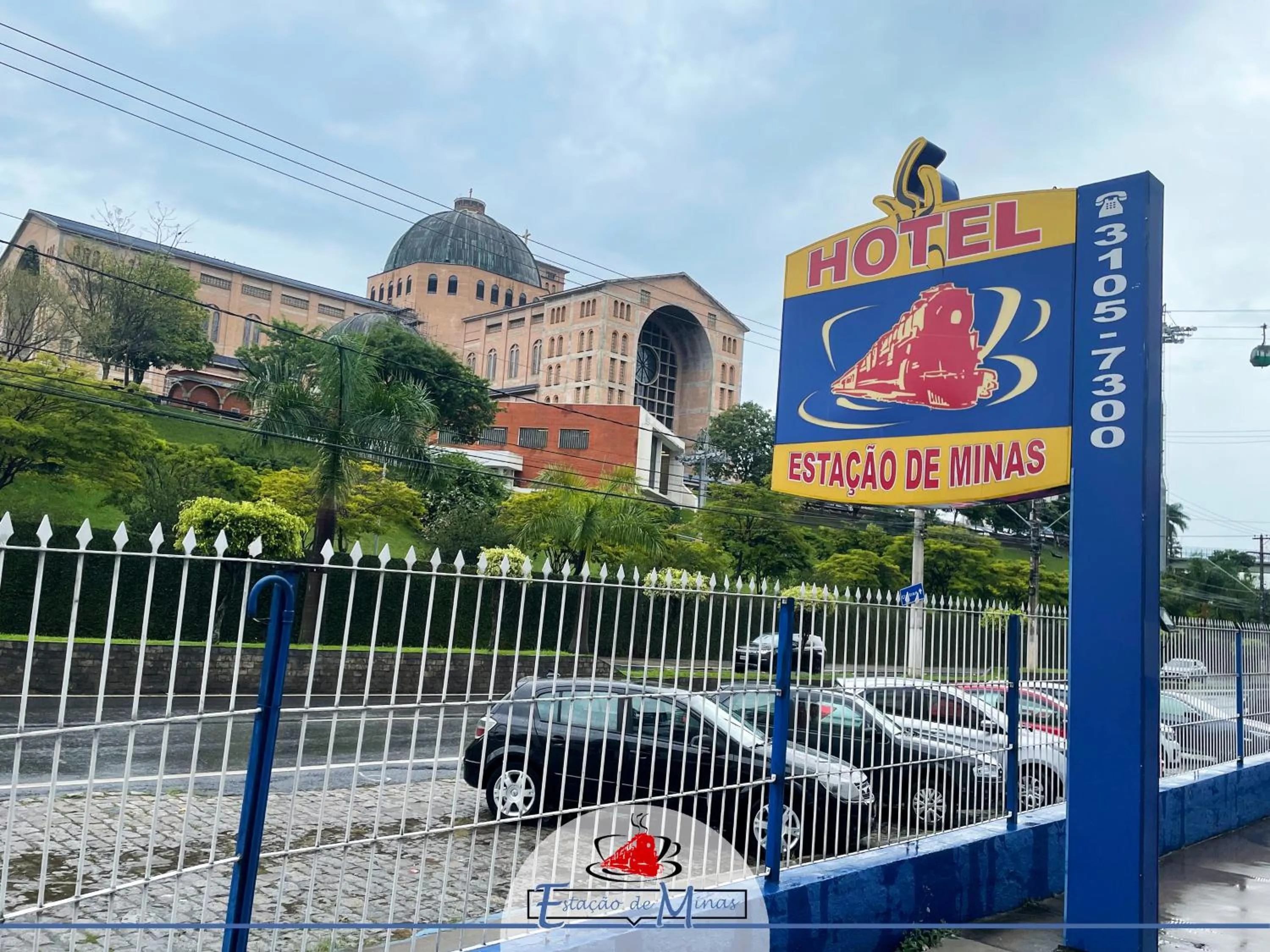 Facade/entrance in Hotel Estação de Minas