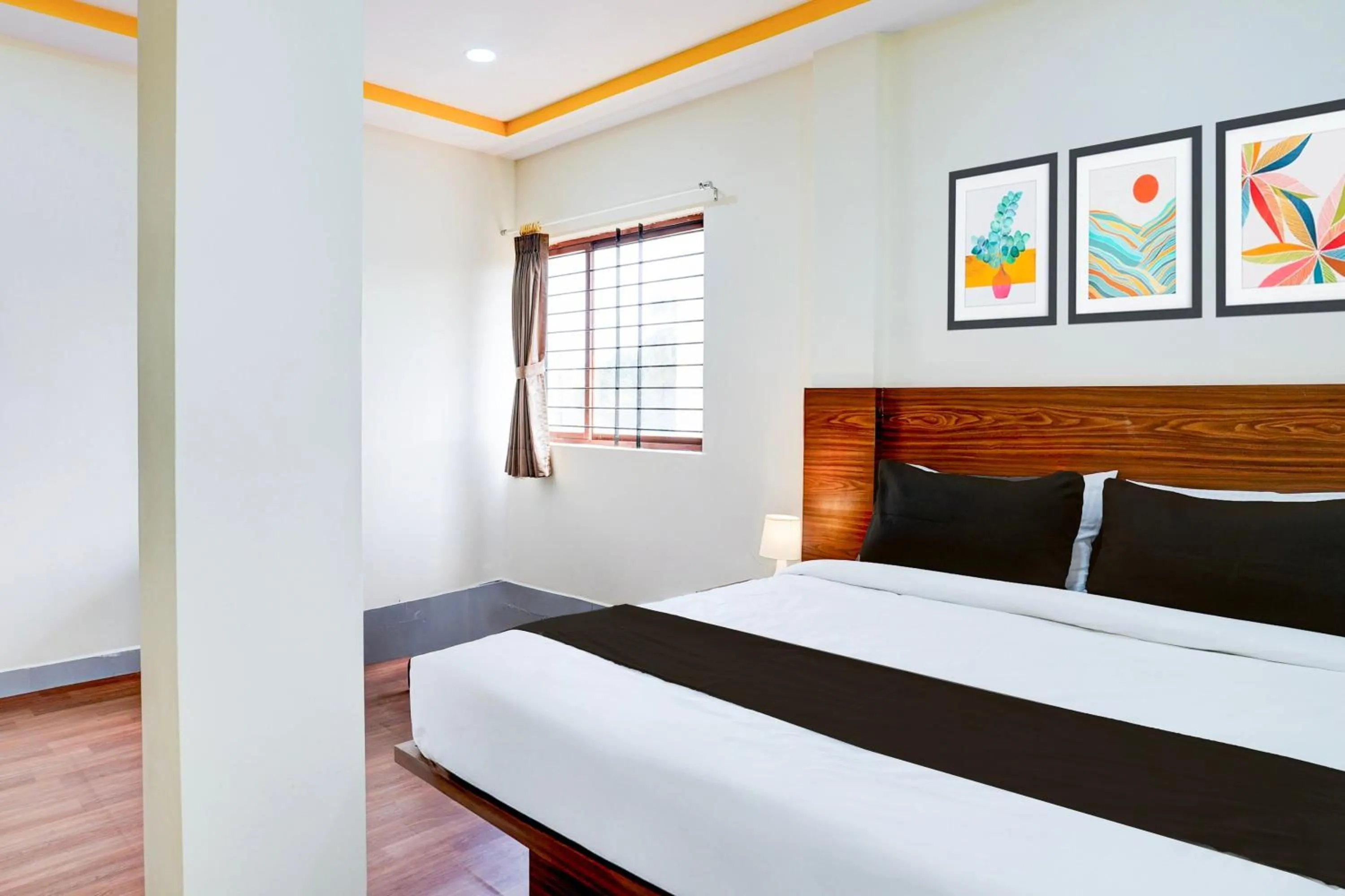 Bedroom in Hotel O By OYO Shiva's Inn