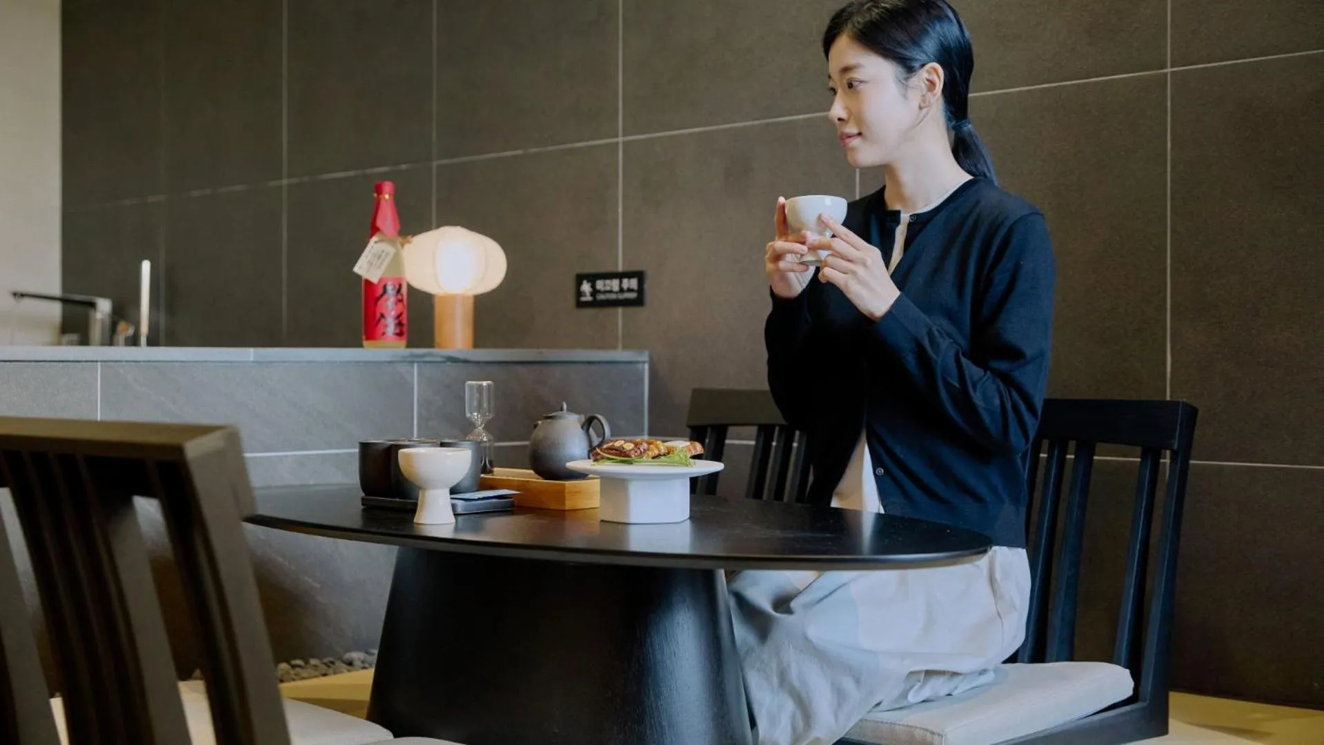 Dining area in Stay Passport Tokyo Ryokan Seoul Sadang