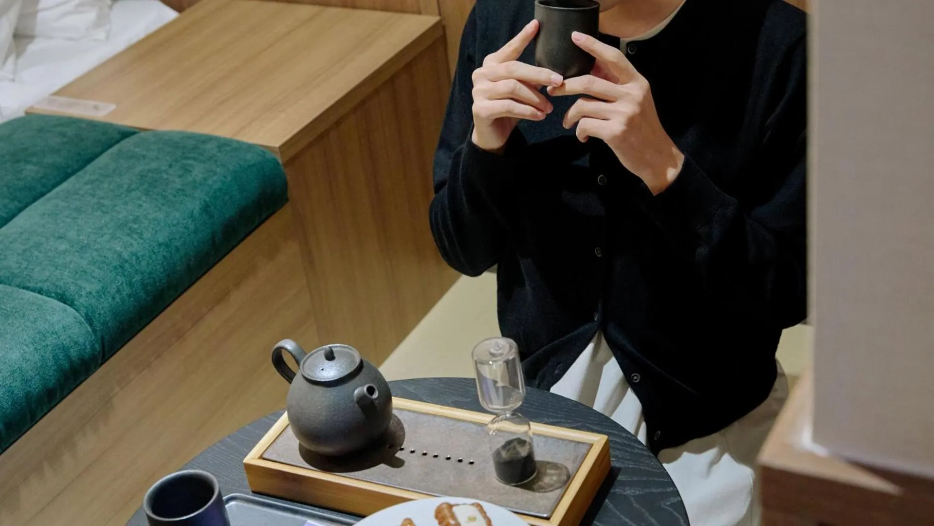 Seating area in Stay Passport Tokyo Ryokan Seoul Sadang