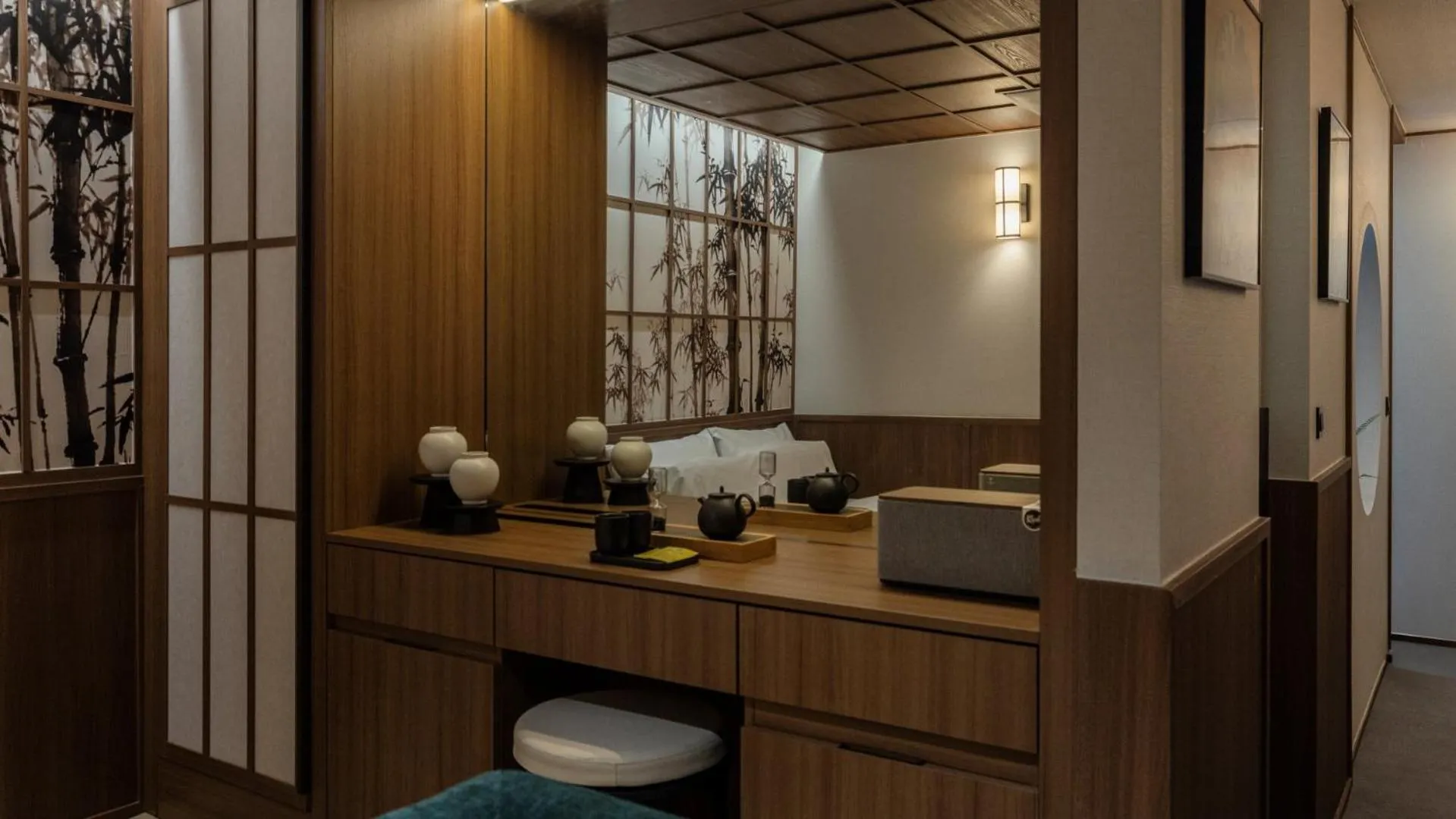 Seating area in Stay Passport Tokyo Ryokan Seoul Sadang