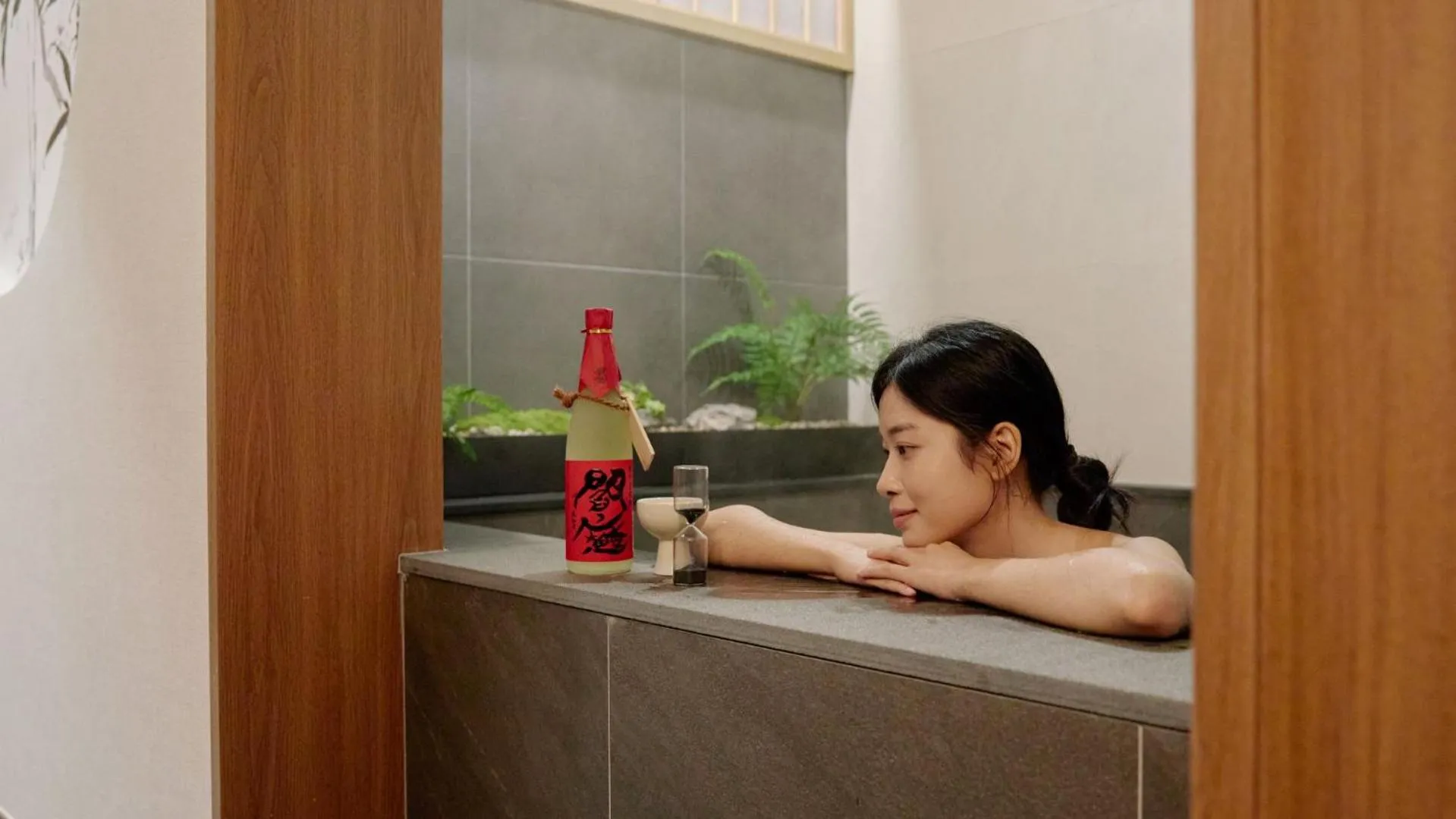 Hot Tub in Stay Passport Tokyo Ryokan Seoul Sadang
