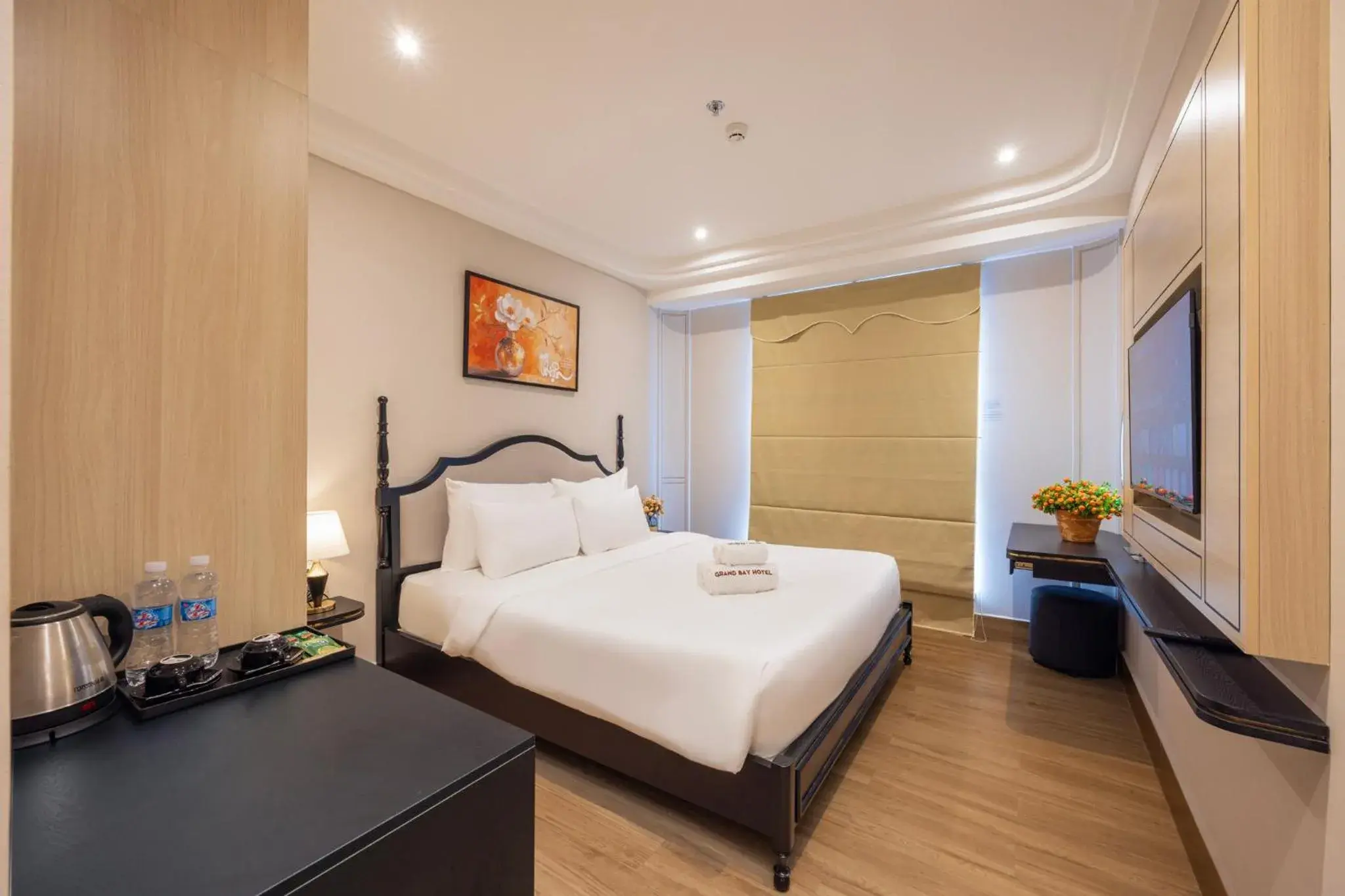 Superior Double Room in Grand Bay Hotel - Grand World Phu Quoc Superior Double Room in Grand Bay Hotel - Grand World Phu Quoc