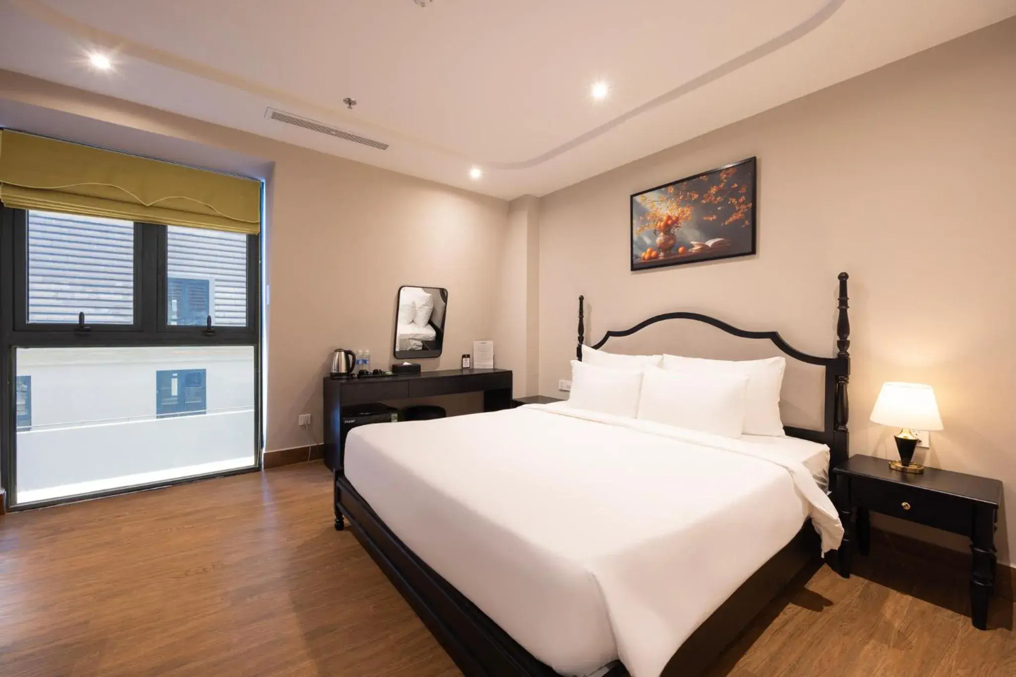 Suite with City View in Grand Bay Hotel - Grand World Phu Quoc Suite with City View in Grand Bay Hotel - Grand World Phu Quoc
