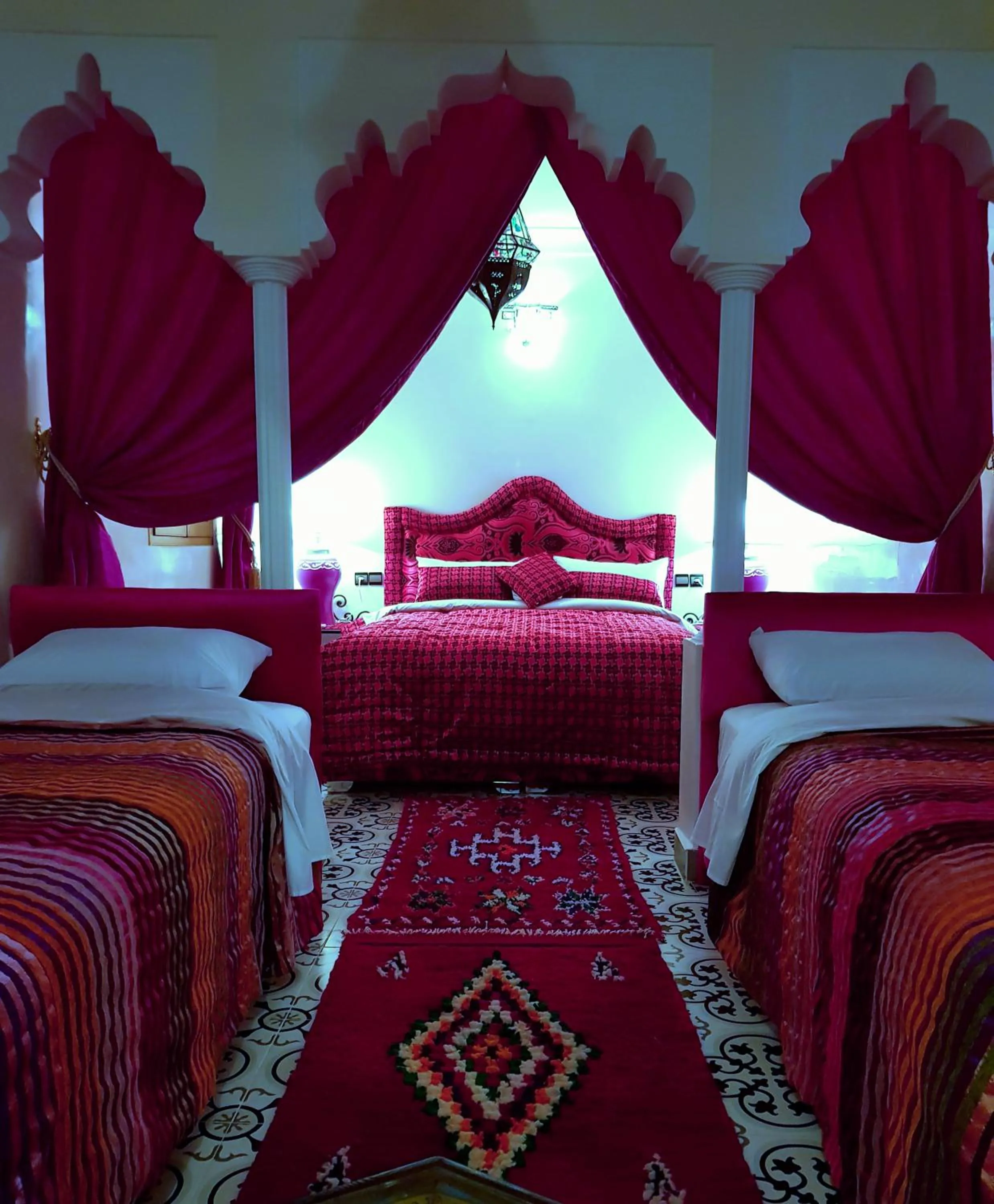 Photo of the whole room, Bed in Riad Konouz
