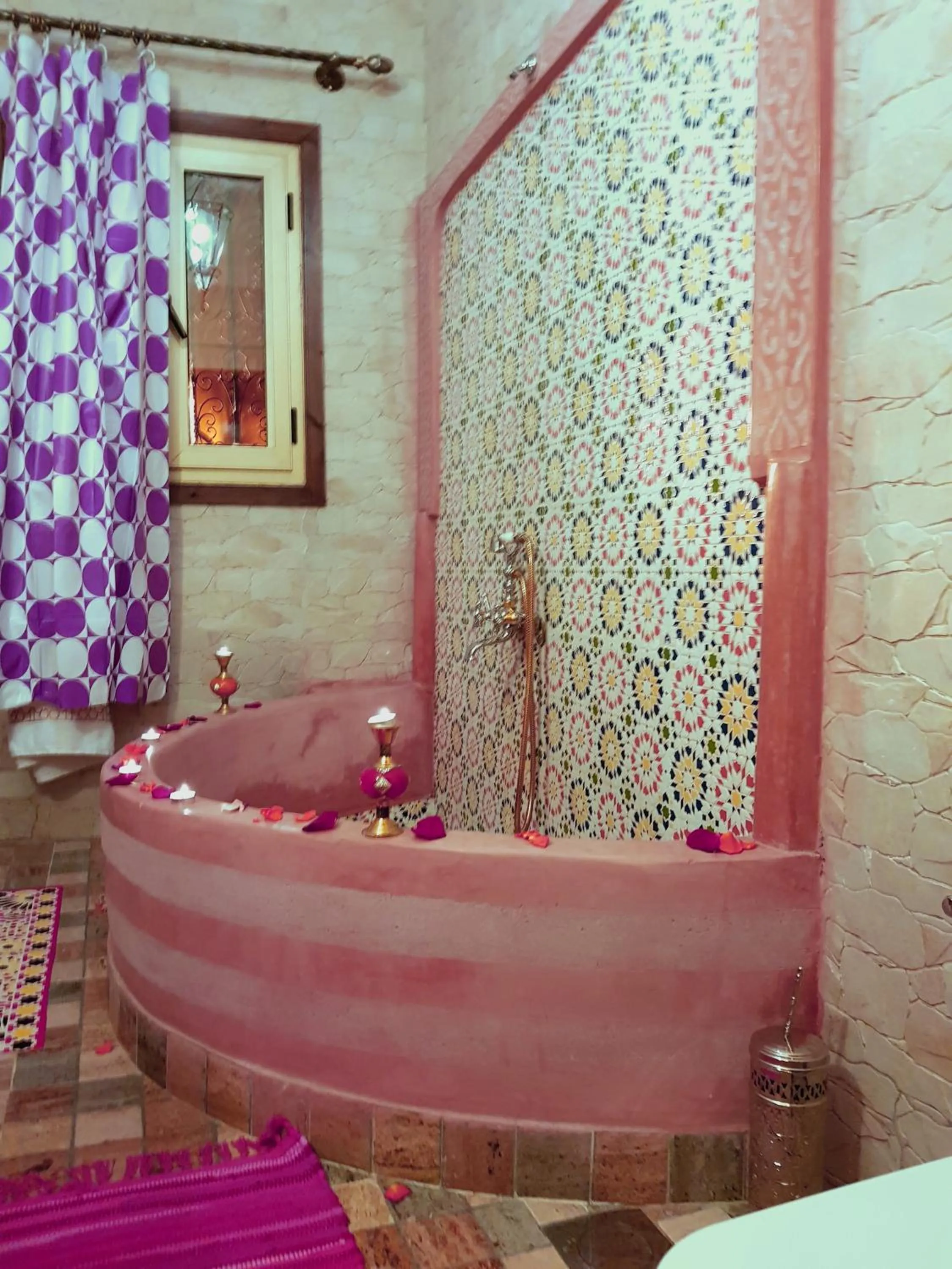 Bathroom in Riad Konouz