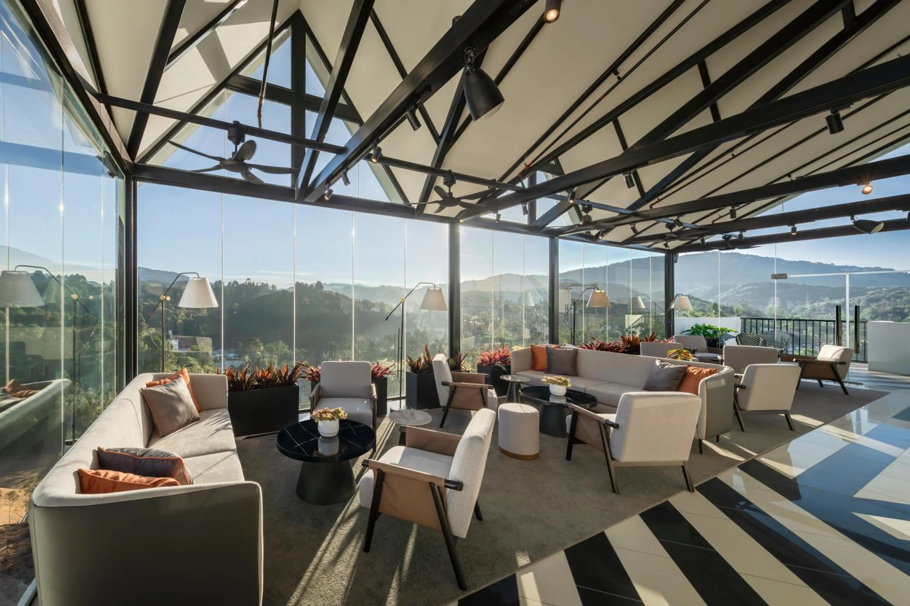 Restaurant/places to eat in Oakwood Cameron Highlands