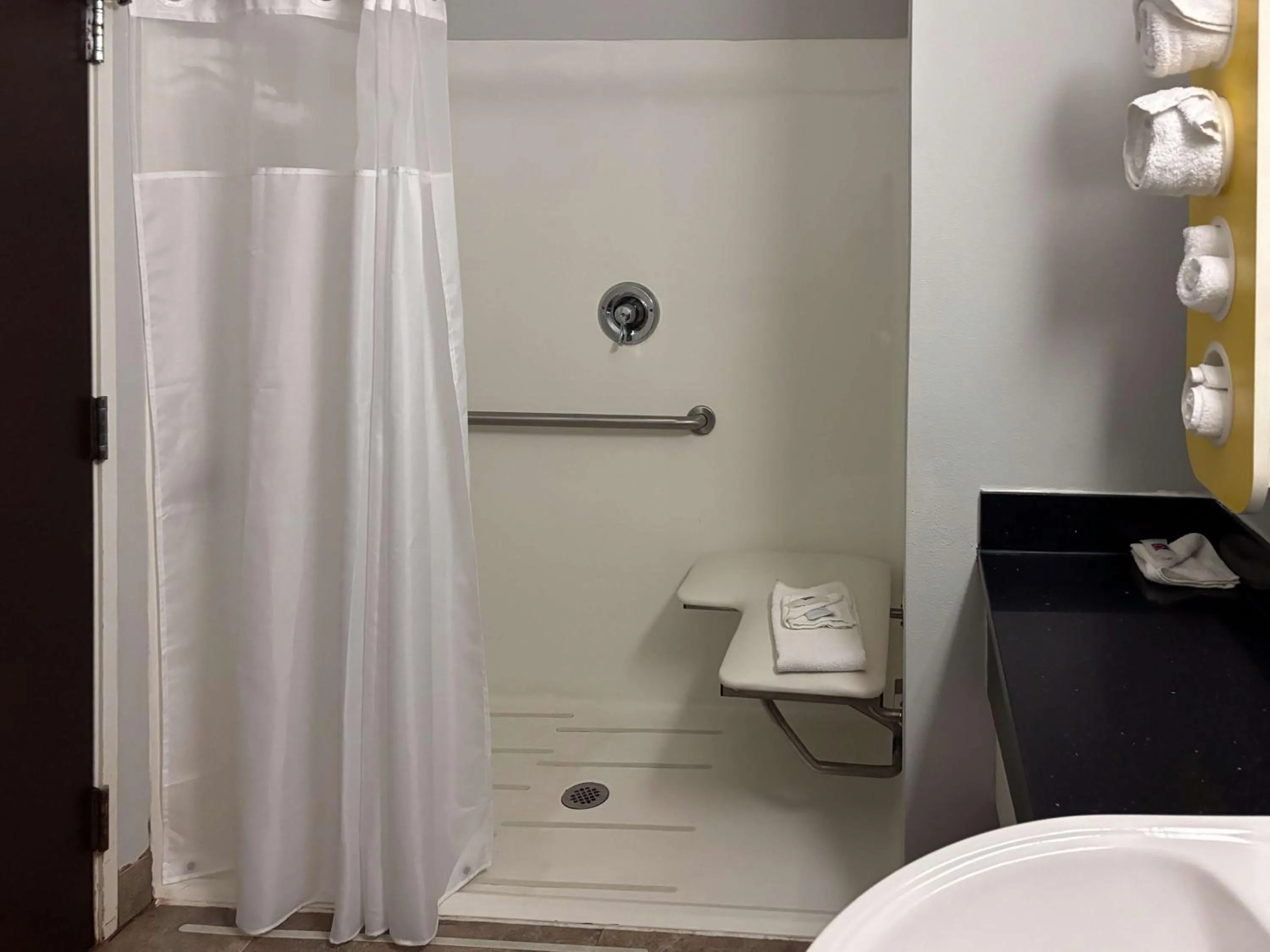 Bathroom in Motel 6-Weslaco, TX