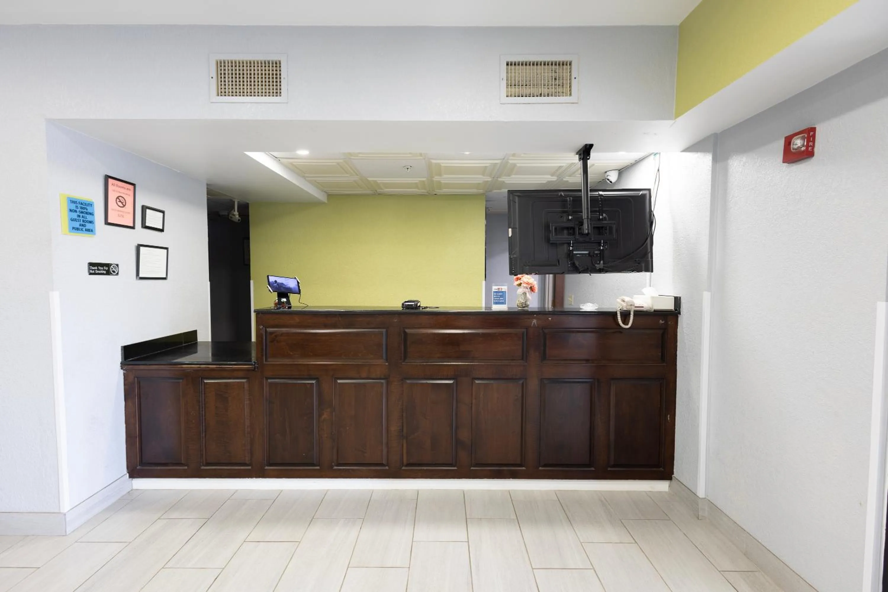 Lobby or reception in Countryside Inn and Suites