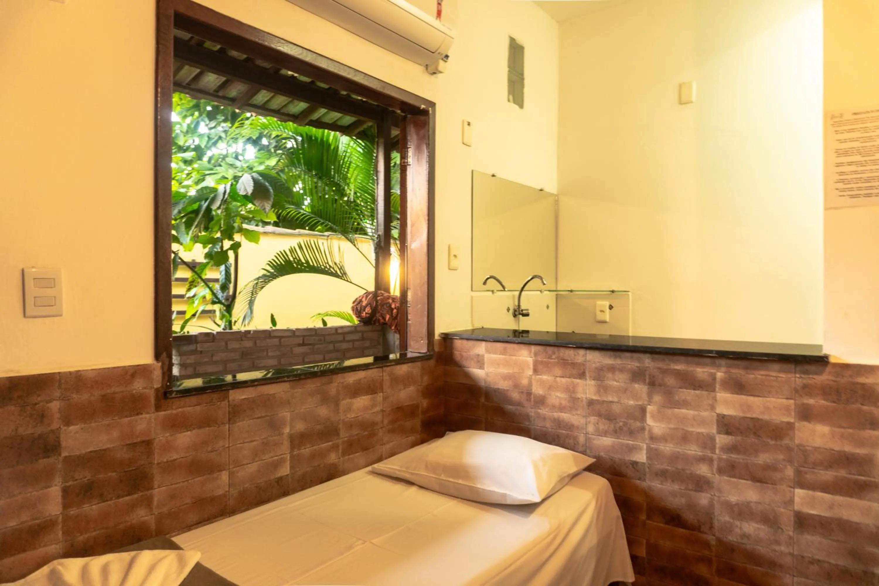 Photo of the whole room in PV Pousada Passarela da Vila