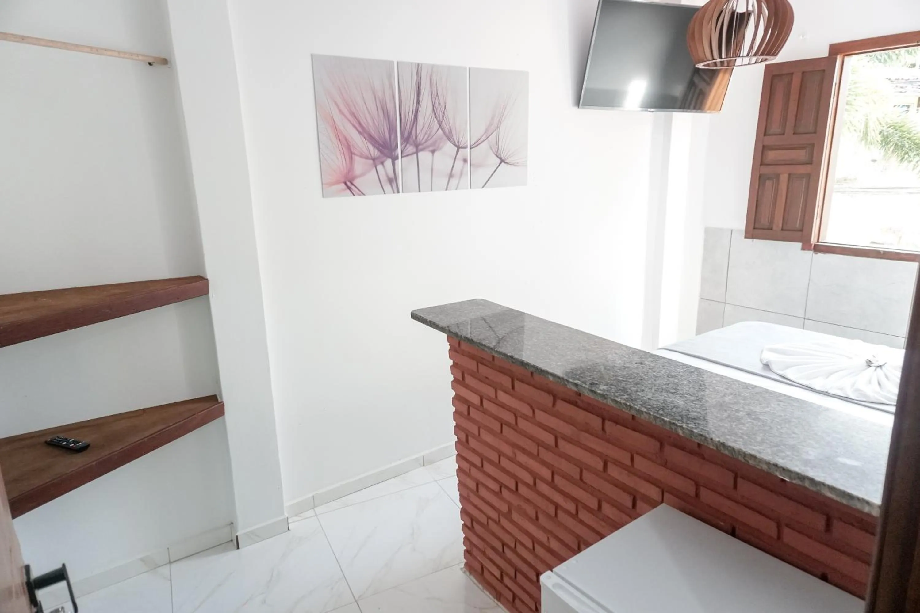 TV and multimedia in PV Pousada Passarela da Vila