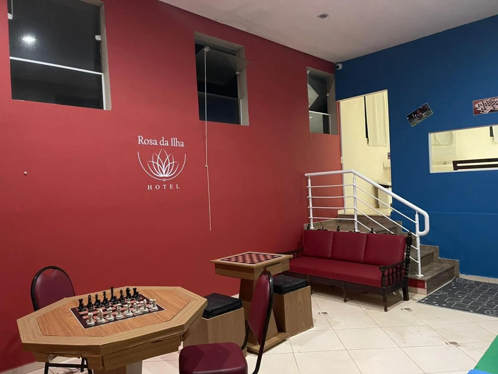 Game Room in Hotel Rosa da Ilha Guaruja - Perto do Mar com piscina