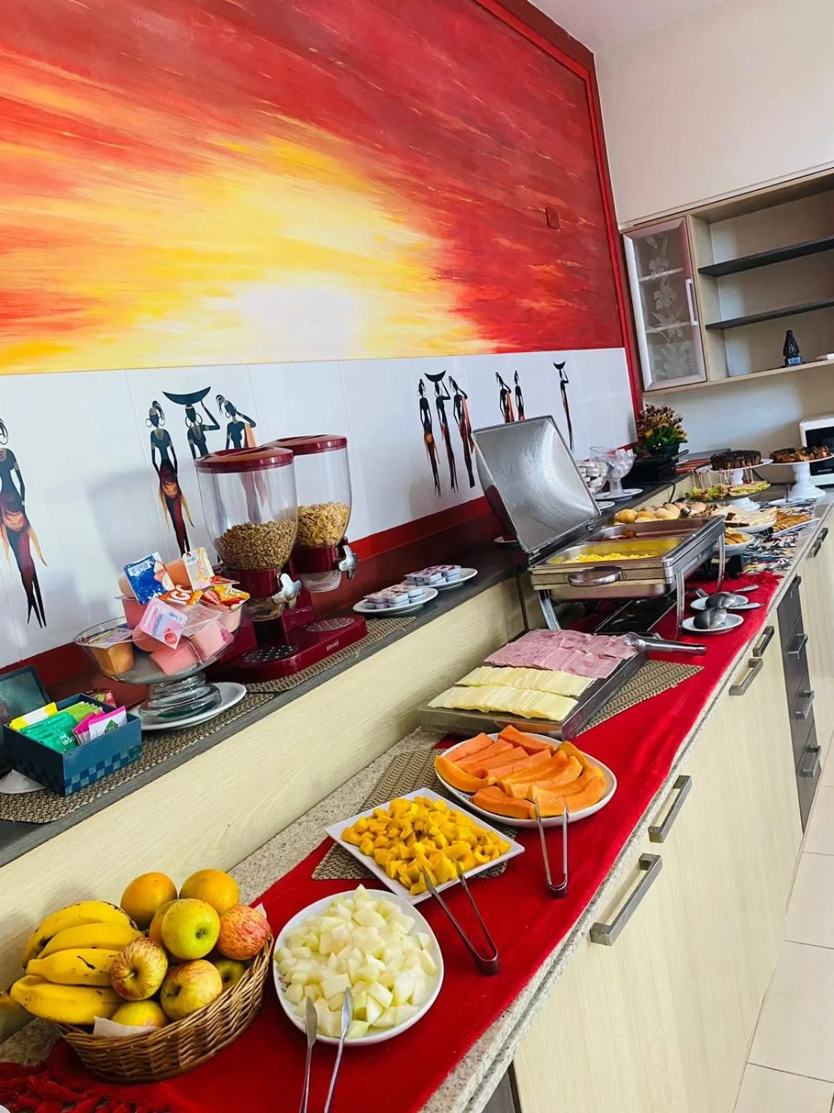 Breakfast in Hotel Rosa da Ilha Guaruja - Perto do Mar com piscina