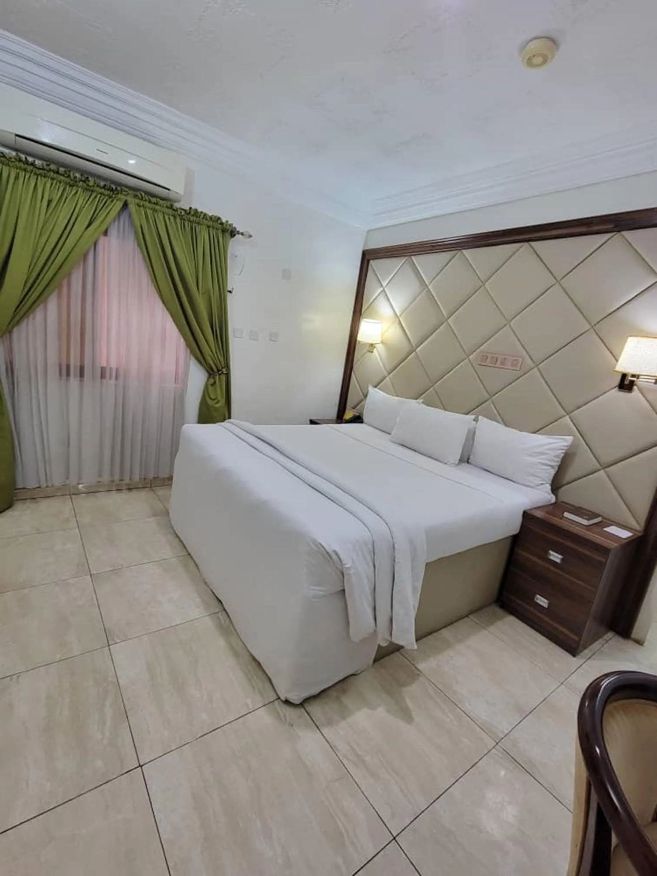 Bed in Valencia Hotels Abuja