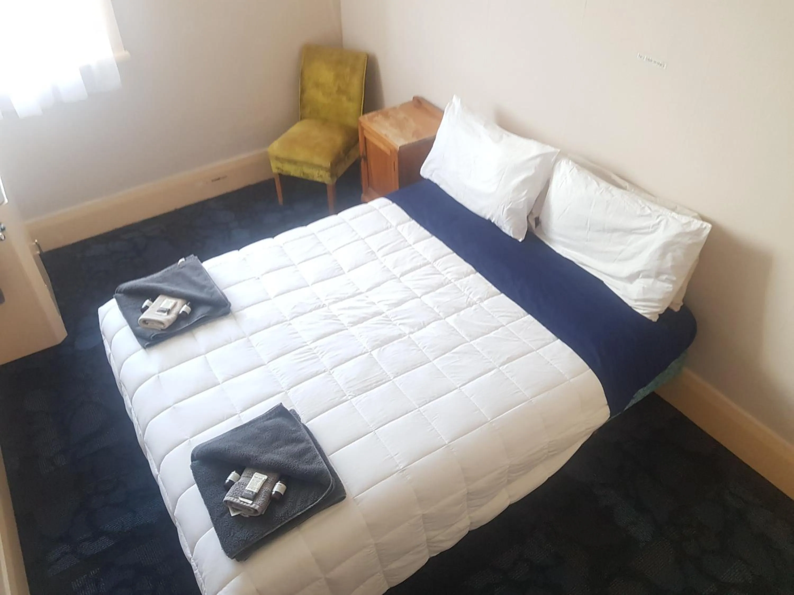 Bedroom in Northern Wairoa Hotel
