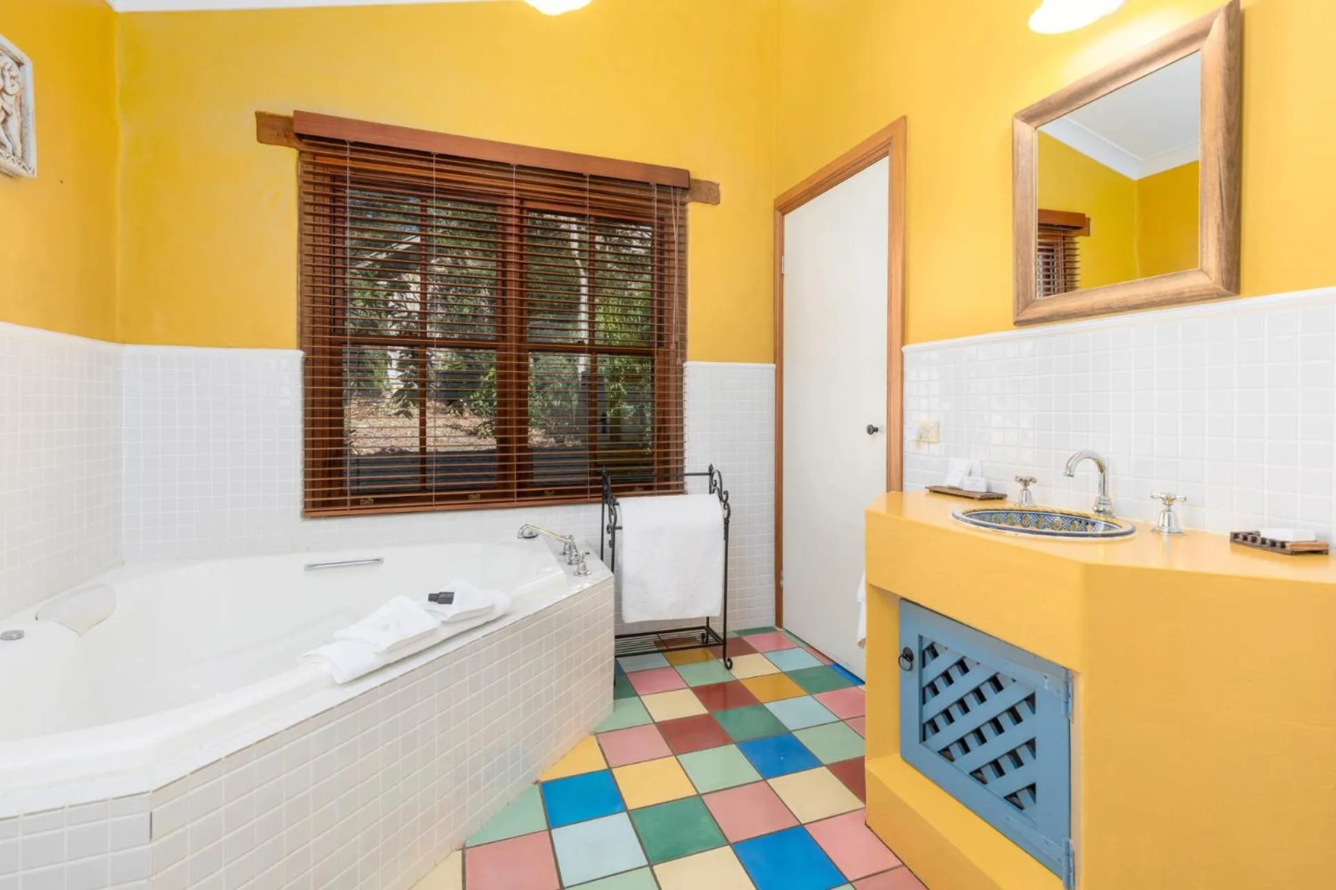 Bathroom in Friday Creek Retreat
