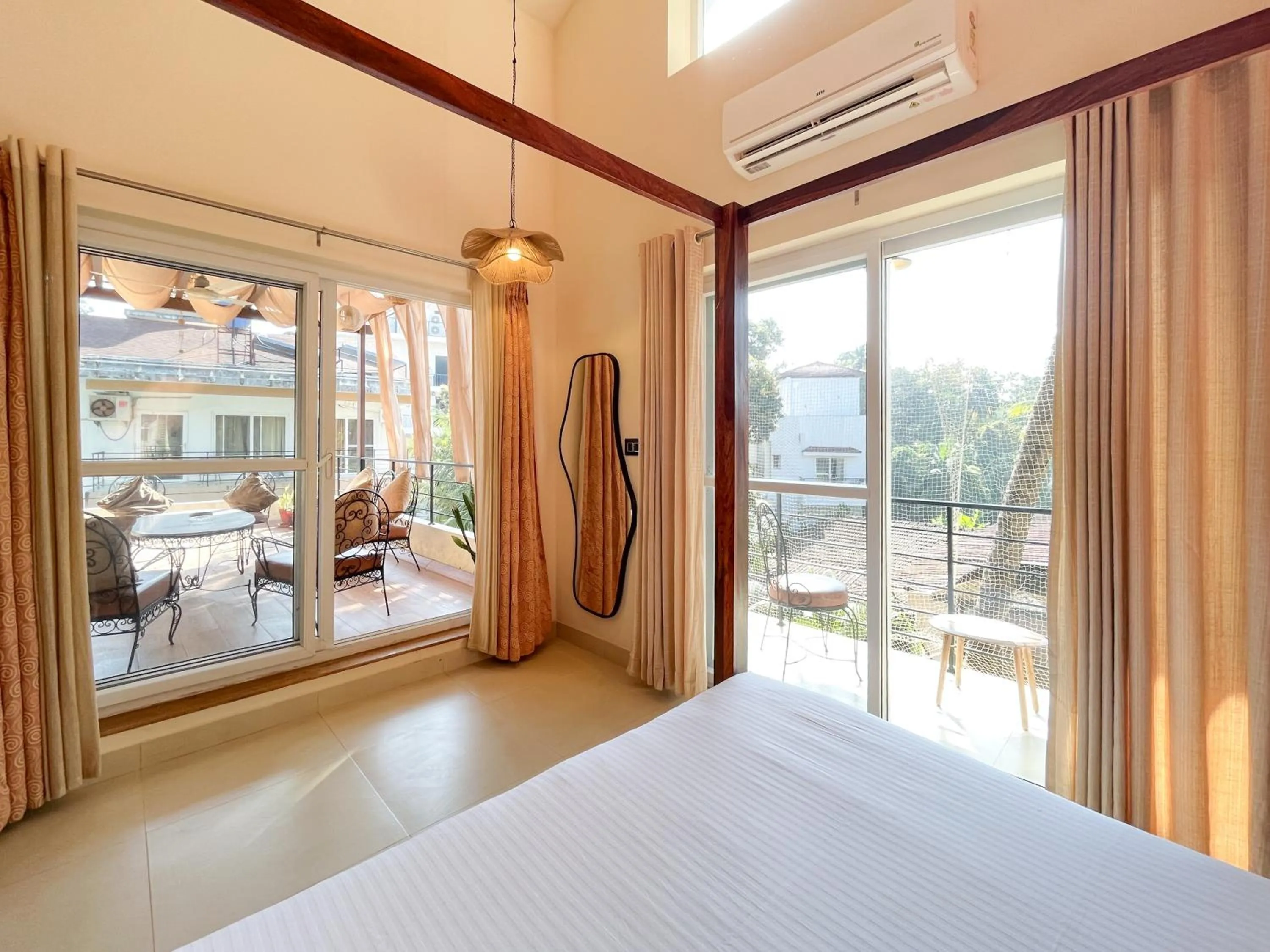 Bed in Rainforest Enclave, Arpora - 10 mins to Baga beach