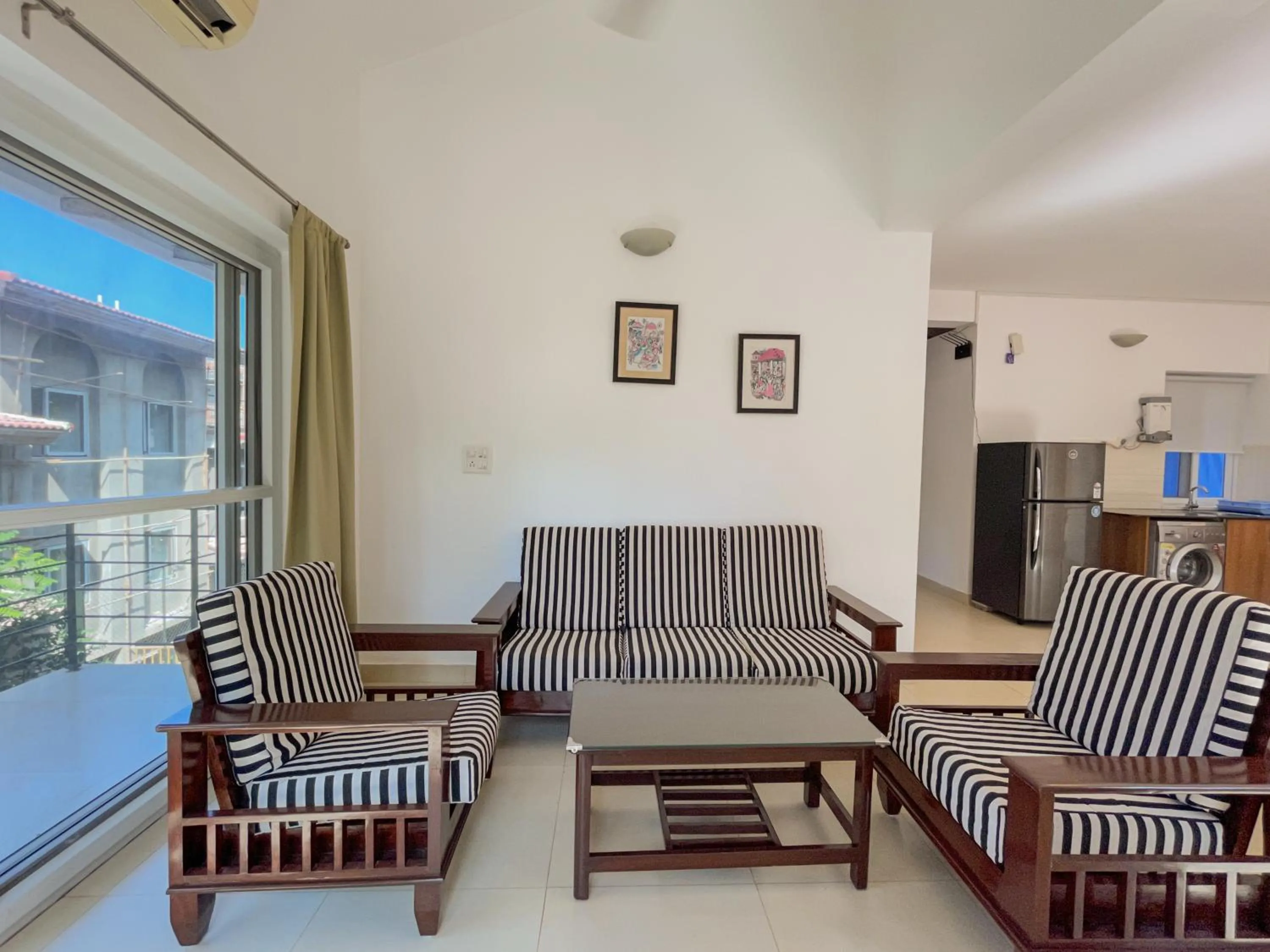 Living room in Rainforest Enclave, Arpora - 10 mins to Baga beach