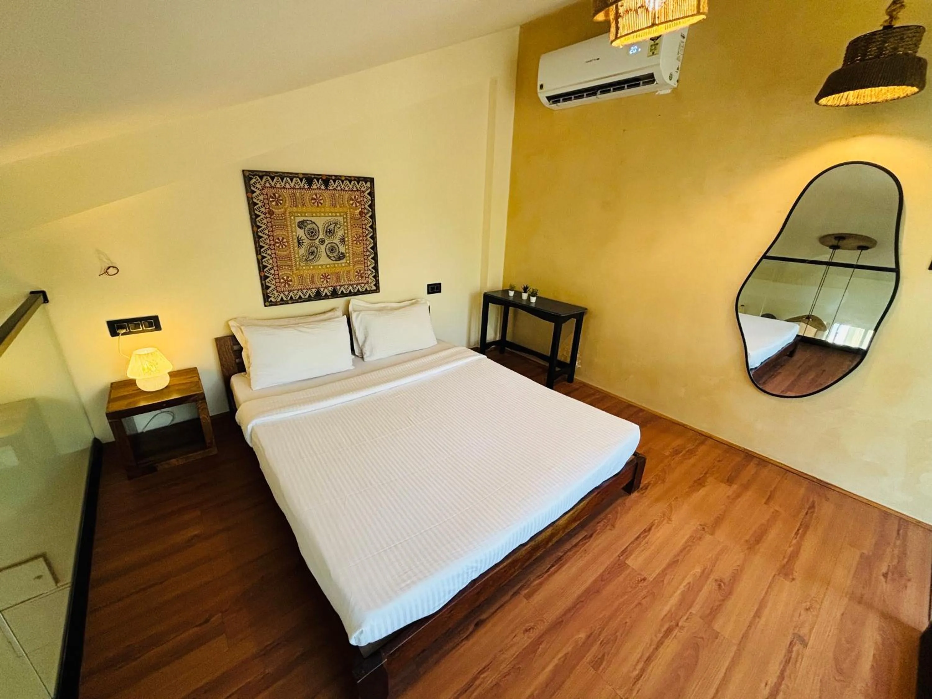 Bed in Rainforest Enclave, Arpora - 10 mins to Baga beach