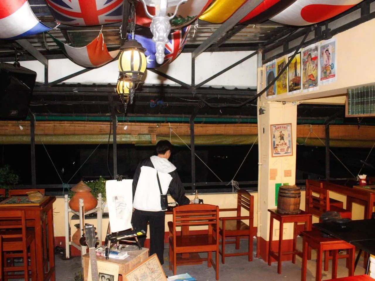 Restaurant/places to eat in YAMA HOTEL & ROOFTOP BAR