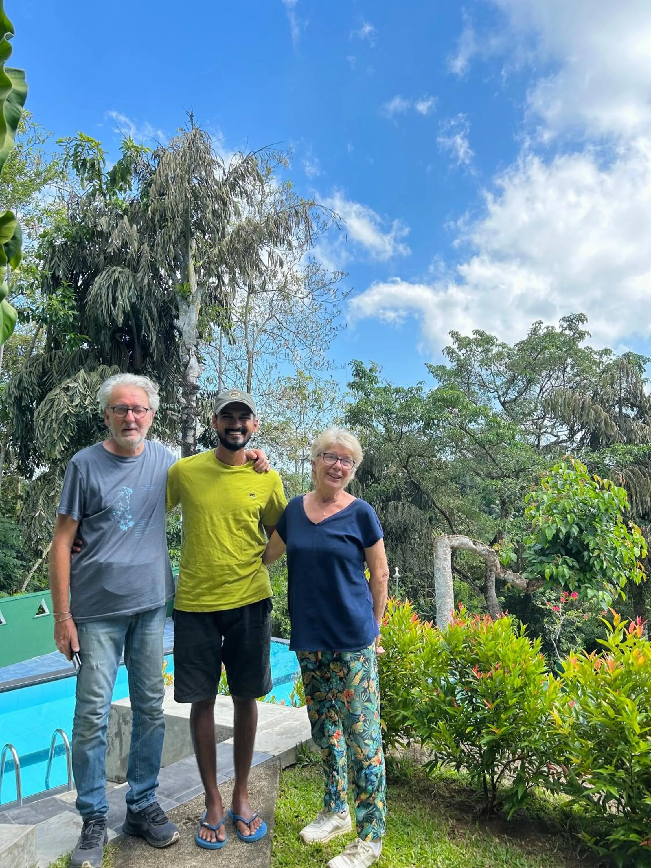 Guests in Green Hill Paradise Villa