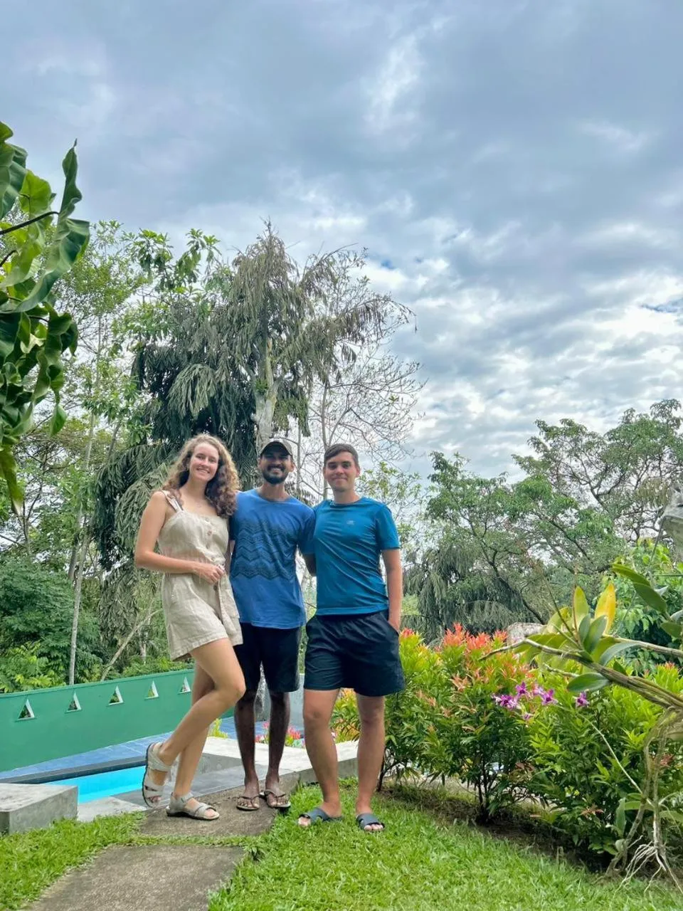 Guests in Green Hill Paradise Villa