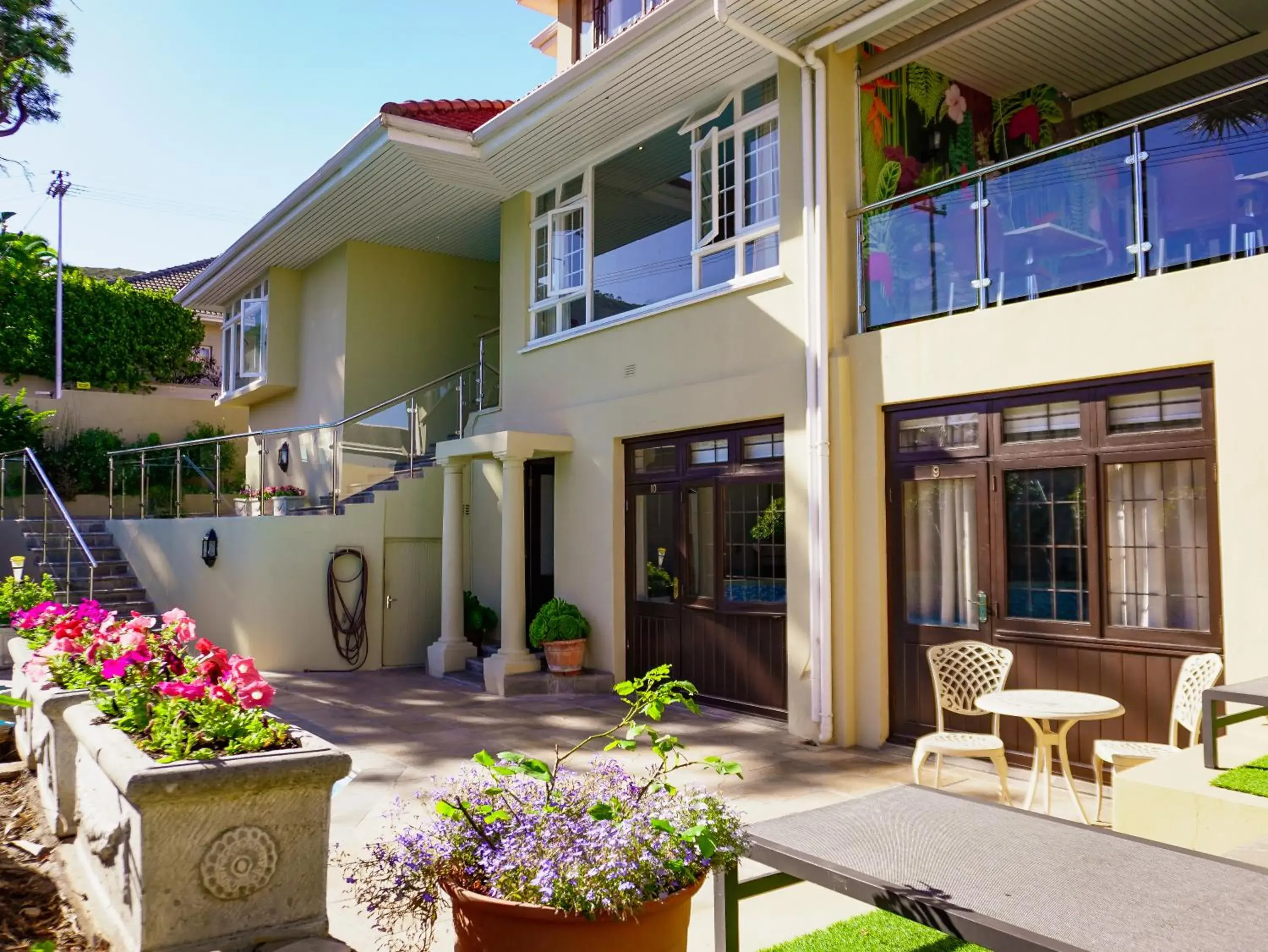 Property building in Sundown Manor Guest House Property building in Sundown Manor Guest House