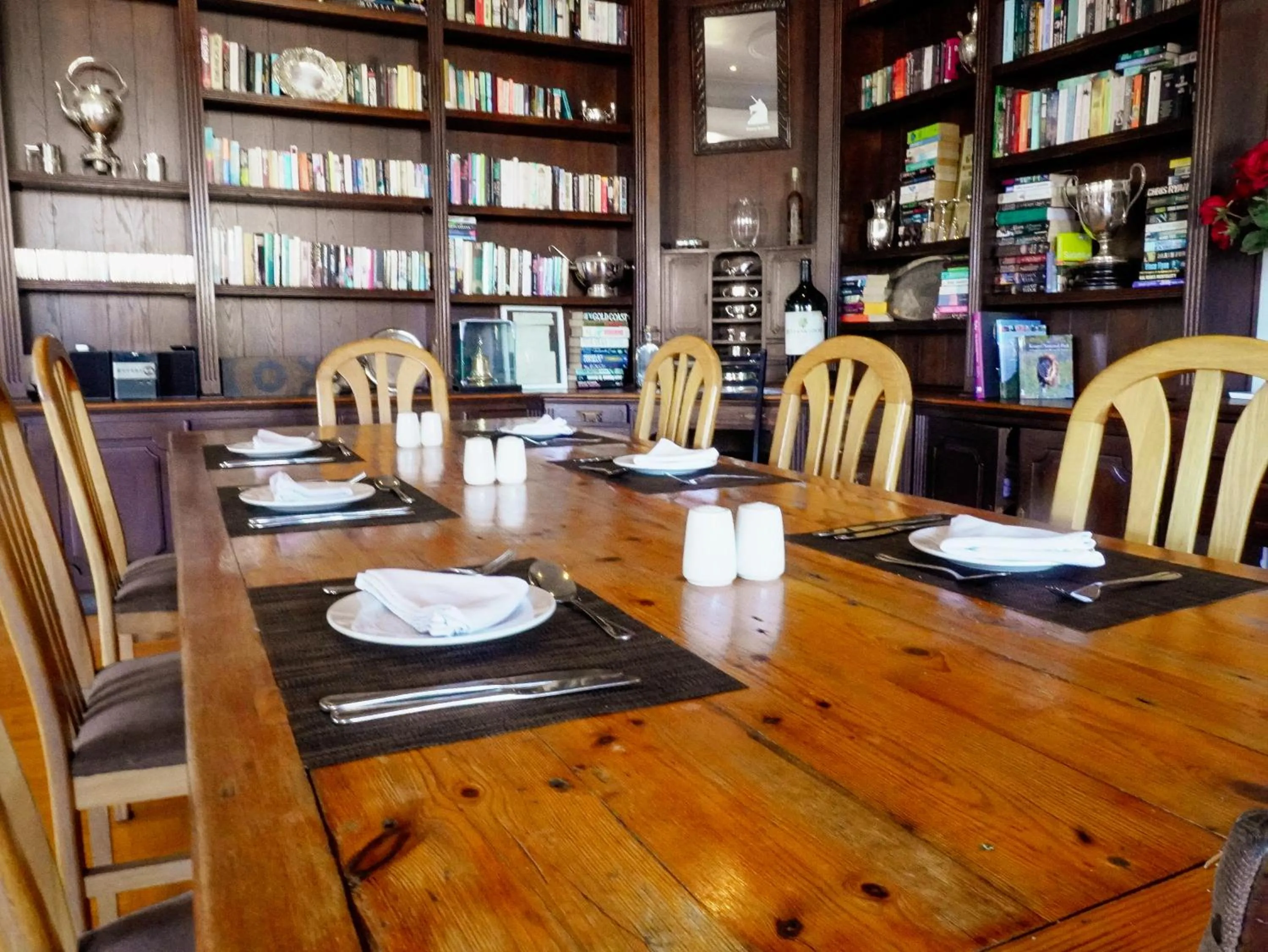 Breakfast in Sundown Manor Guest House